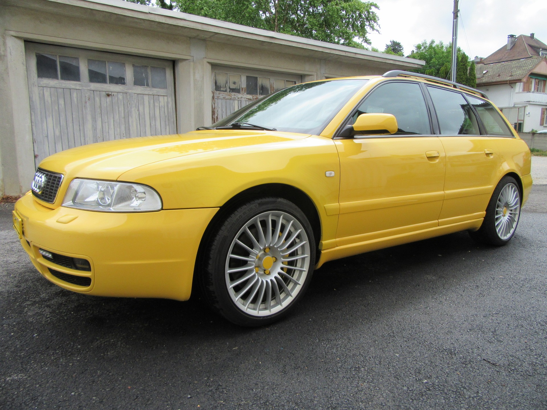 AUDI 2.7 V6 Biturbo quattro-image-0