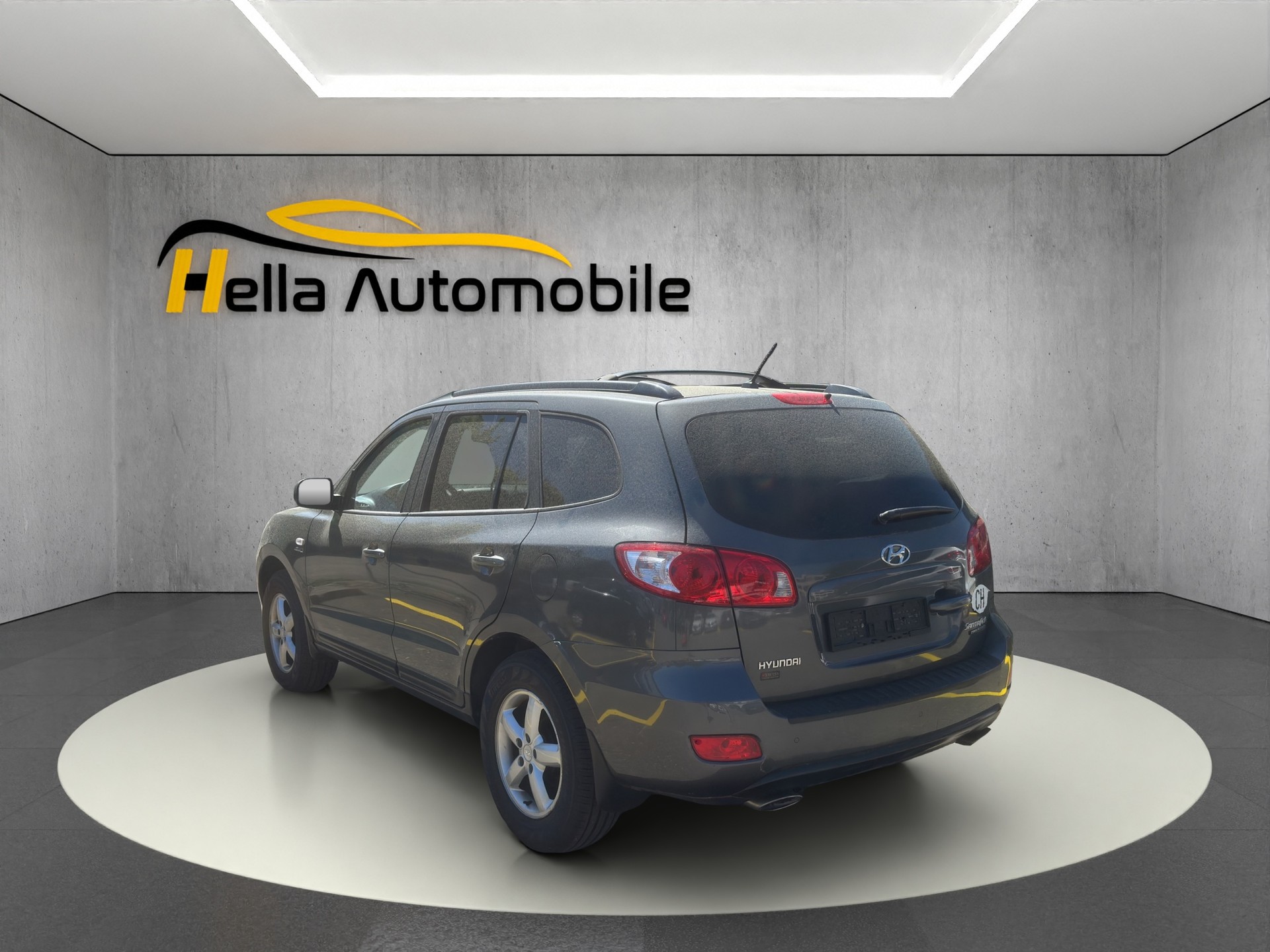 HYUNDAI Santa Fe 2.2 CRDi Premium 4WD Automatic-image-2