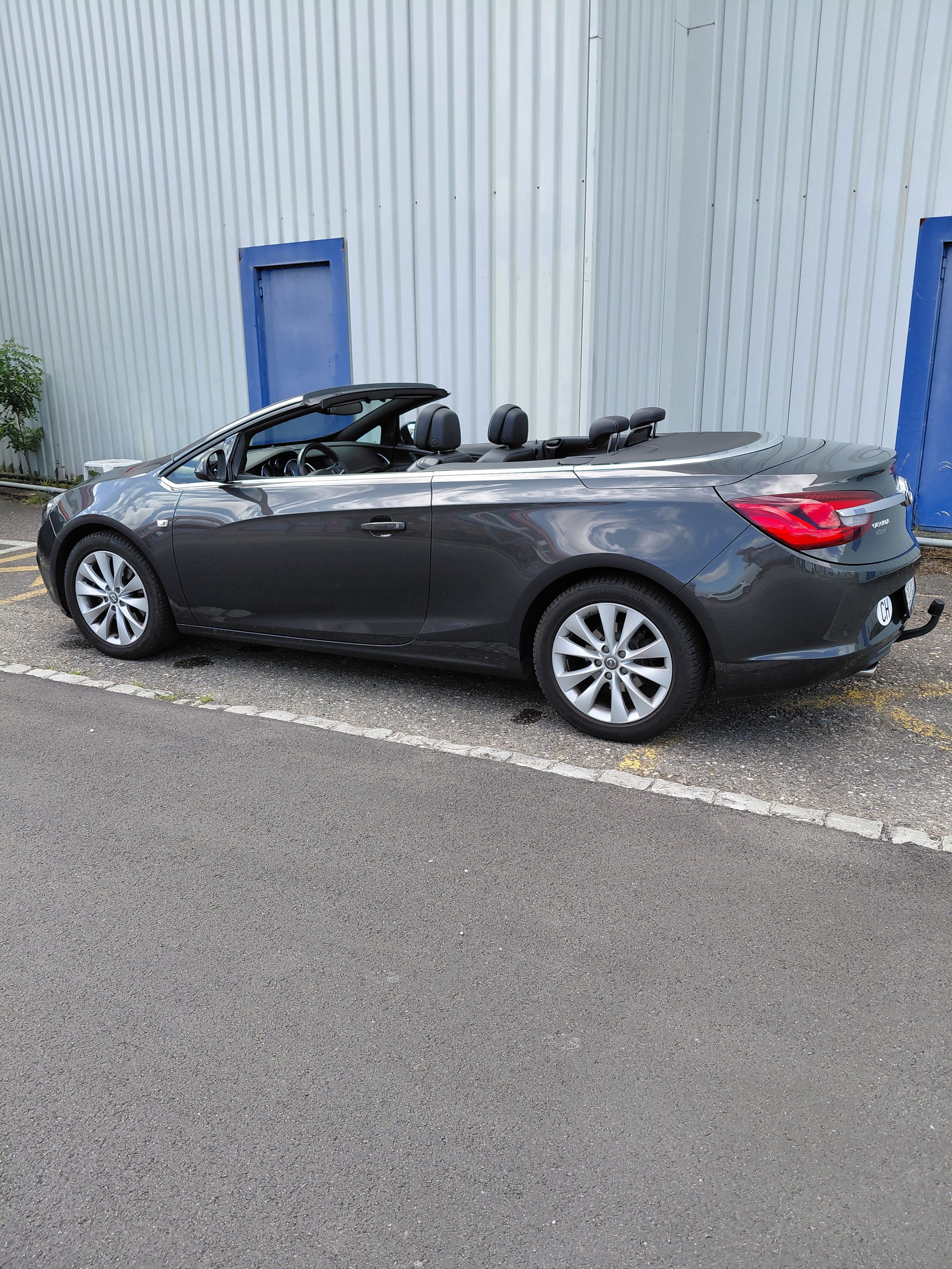 OPEL 1.6 T 170 eTEC Cosmo-image-4