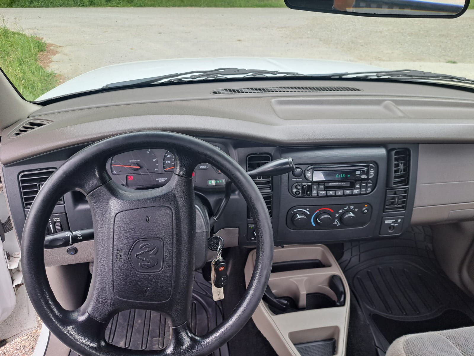 DODGE Magnum V6-image-5