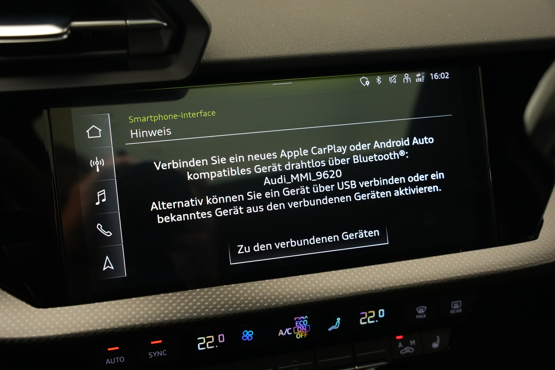 AUDI RS3 Sportback 2.5 TSI quattro S-tronic *CH-Fahrzeug* *HuD* *Assistenzpaket*-image-32