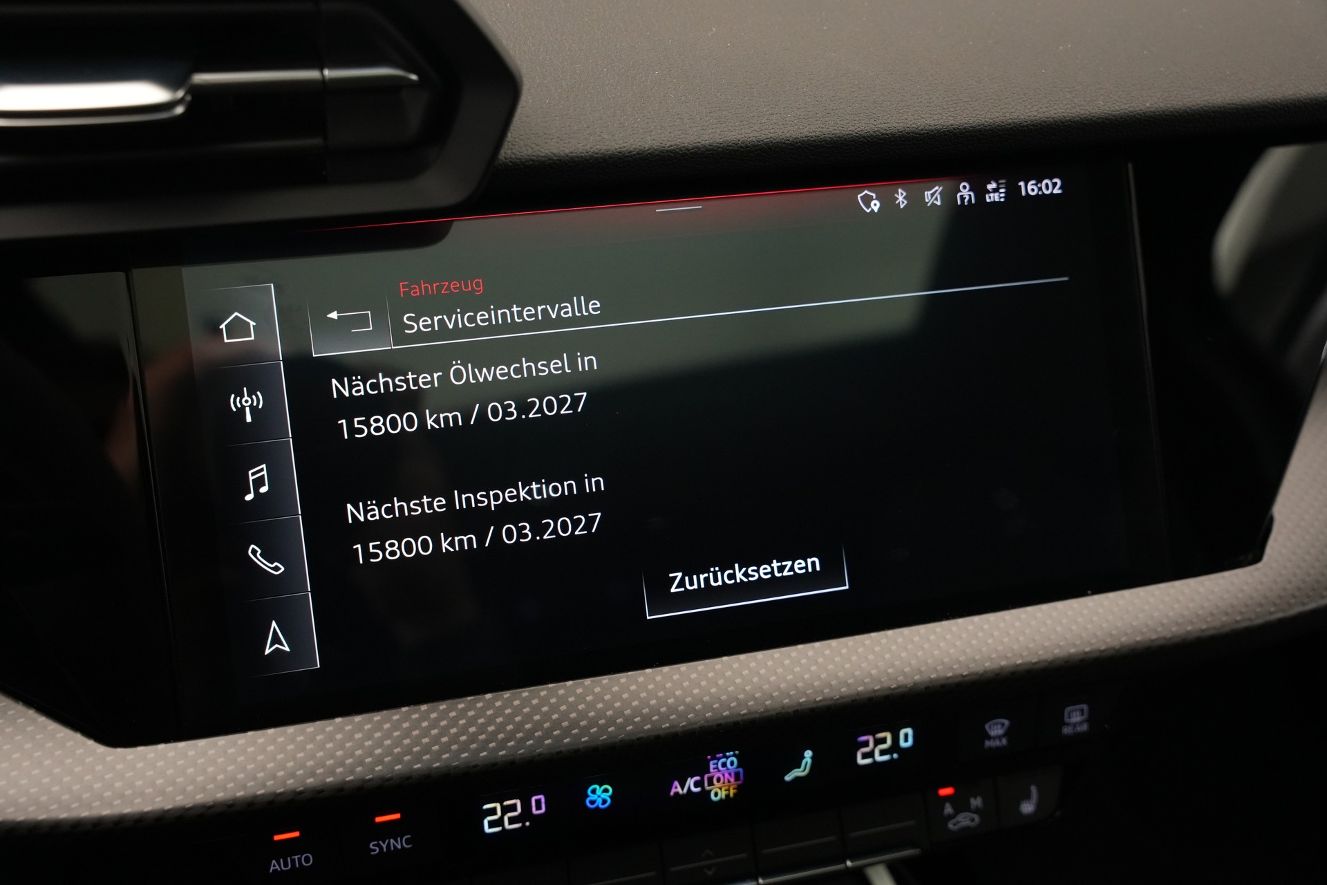 AUDI RS3 Sportback 2.5 TSI quattro S-tronic *CH-Fahrzeug* *HuD* *Assistenzpaket*-image-33