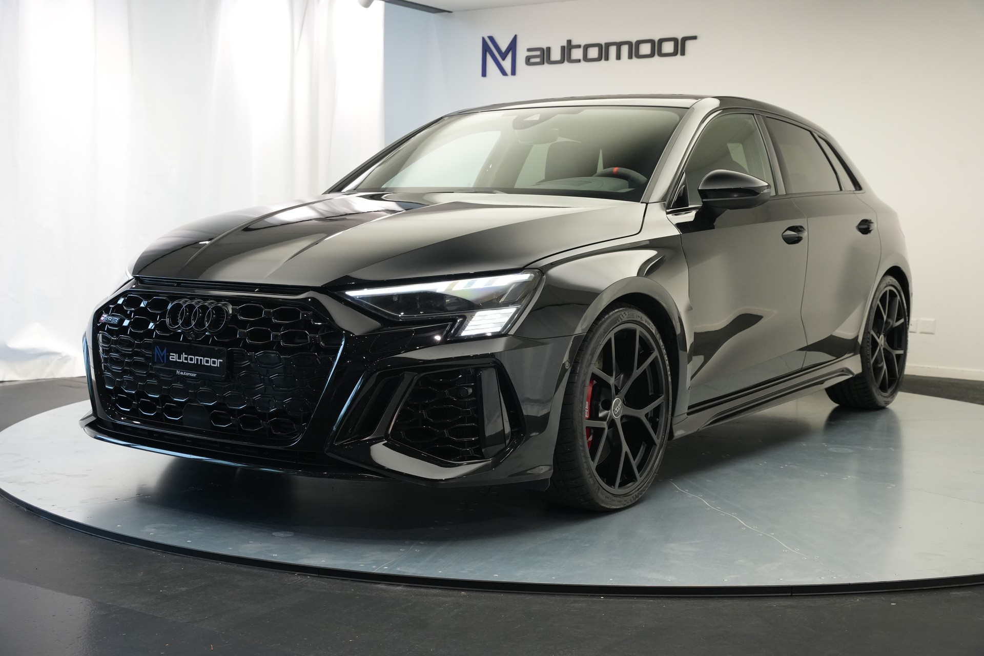 AUDI RS3 Sportback 2.5 TSI quattro S-tronic *CH-Fahrzeug* *HuD* *Assistenzpaket*-image-46