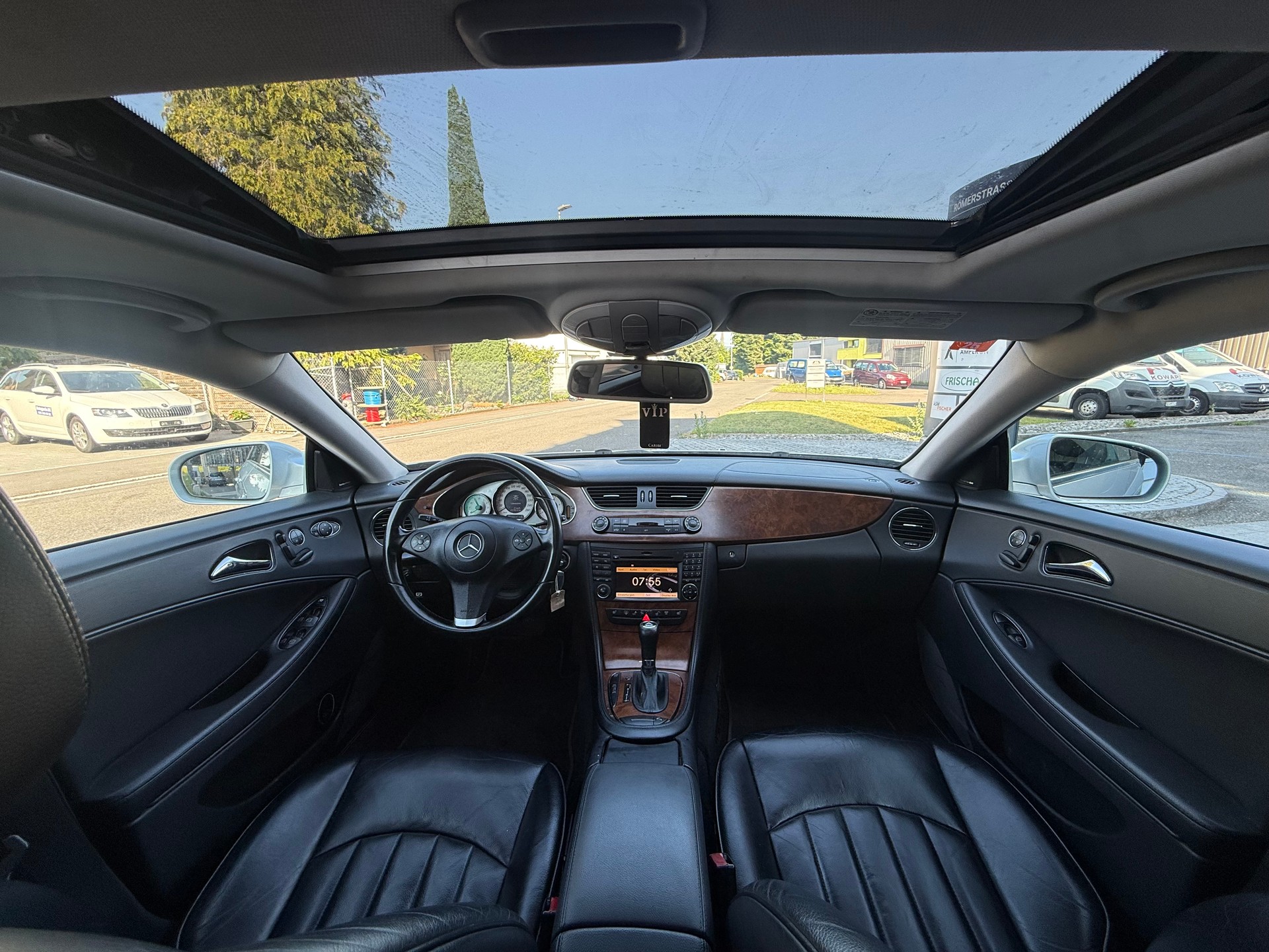 MERCEDES-BENZ CLS 350-image-5