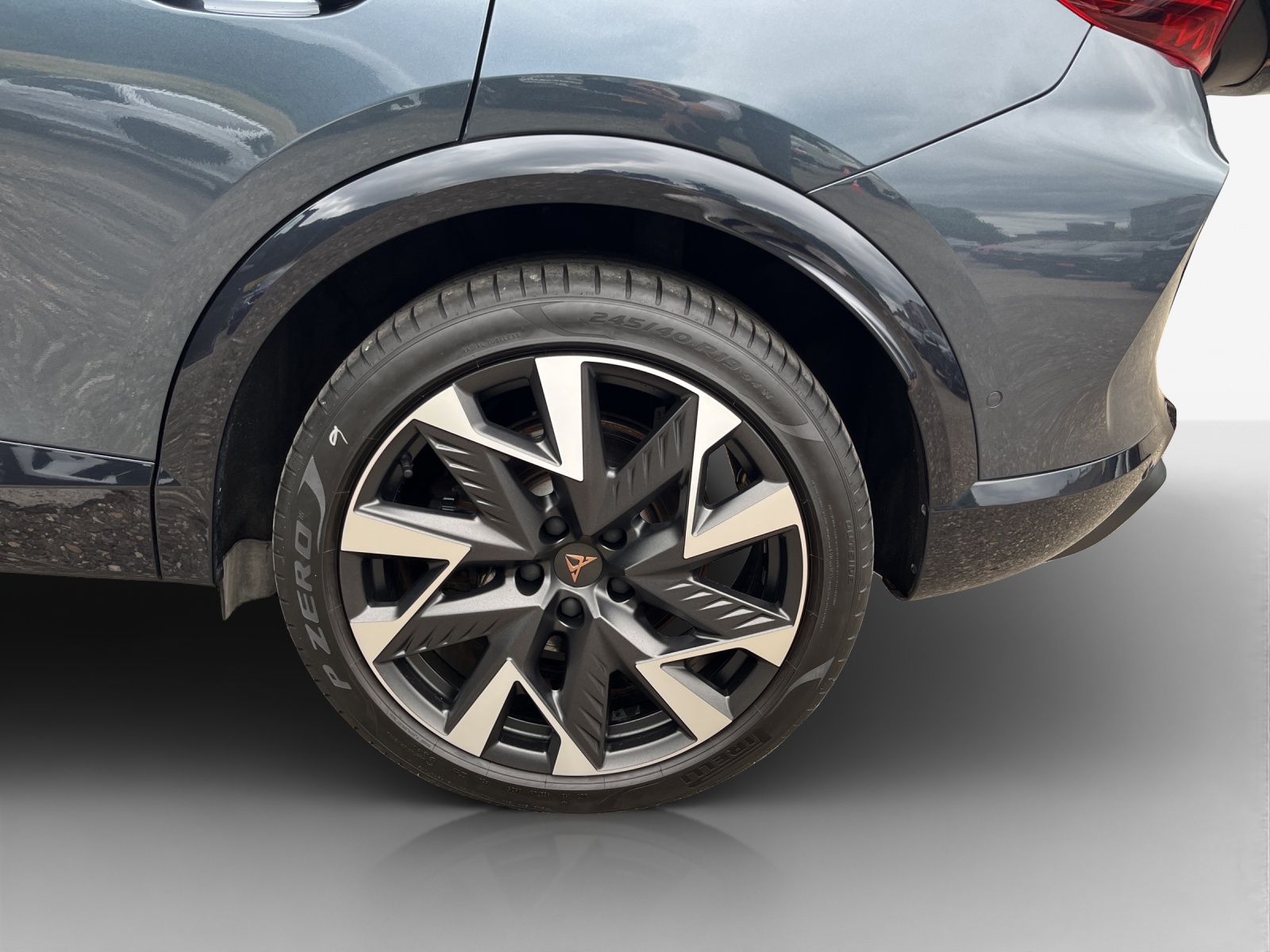 CUPRA Formentor 1.5 e-HYBRID pHEV VZ DSG-image-13