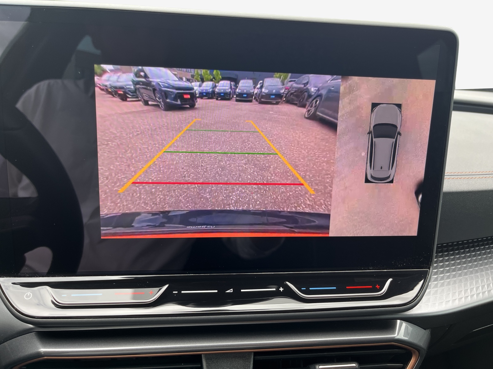 CUPRA Formentor 1.5 e-HYBRID pHEV VZ DSG-image-15