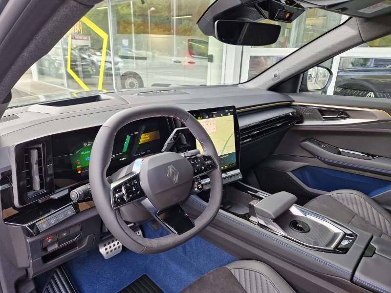 RENAULT Rafale 1.2 E-Tech Plug-in Atelier Alpine-image-5