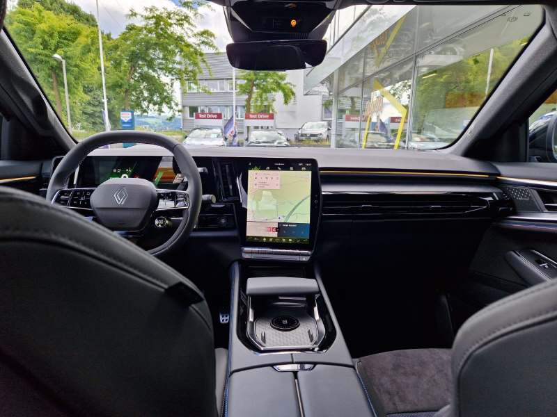 RENAULT Rafale 1.2 E-Tech Plug-in Atelier Alpine-image-6