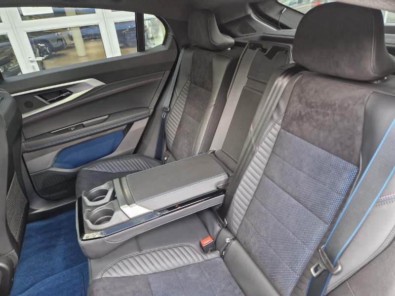 RENAULT Rafale 1.2 E-Tech Plug-in Atelier Alpine-image-11