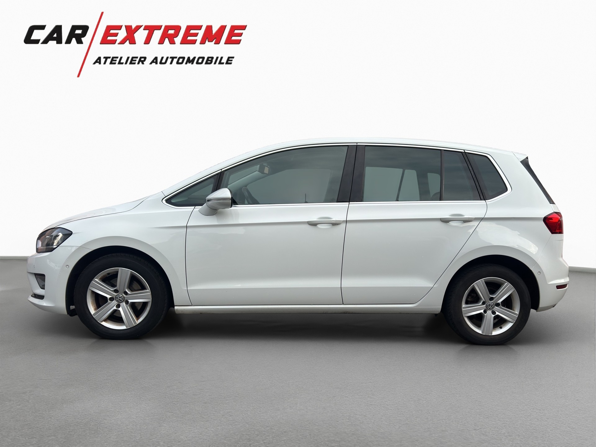 VW Golf Sportsvan 1.4 TSI Highline DSG-image-6