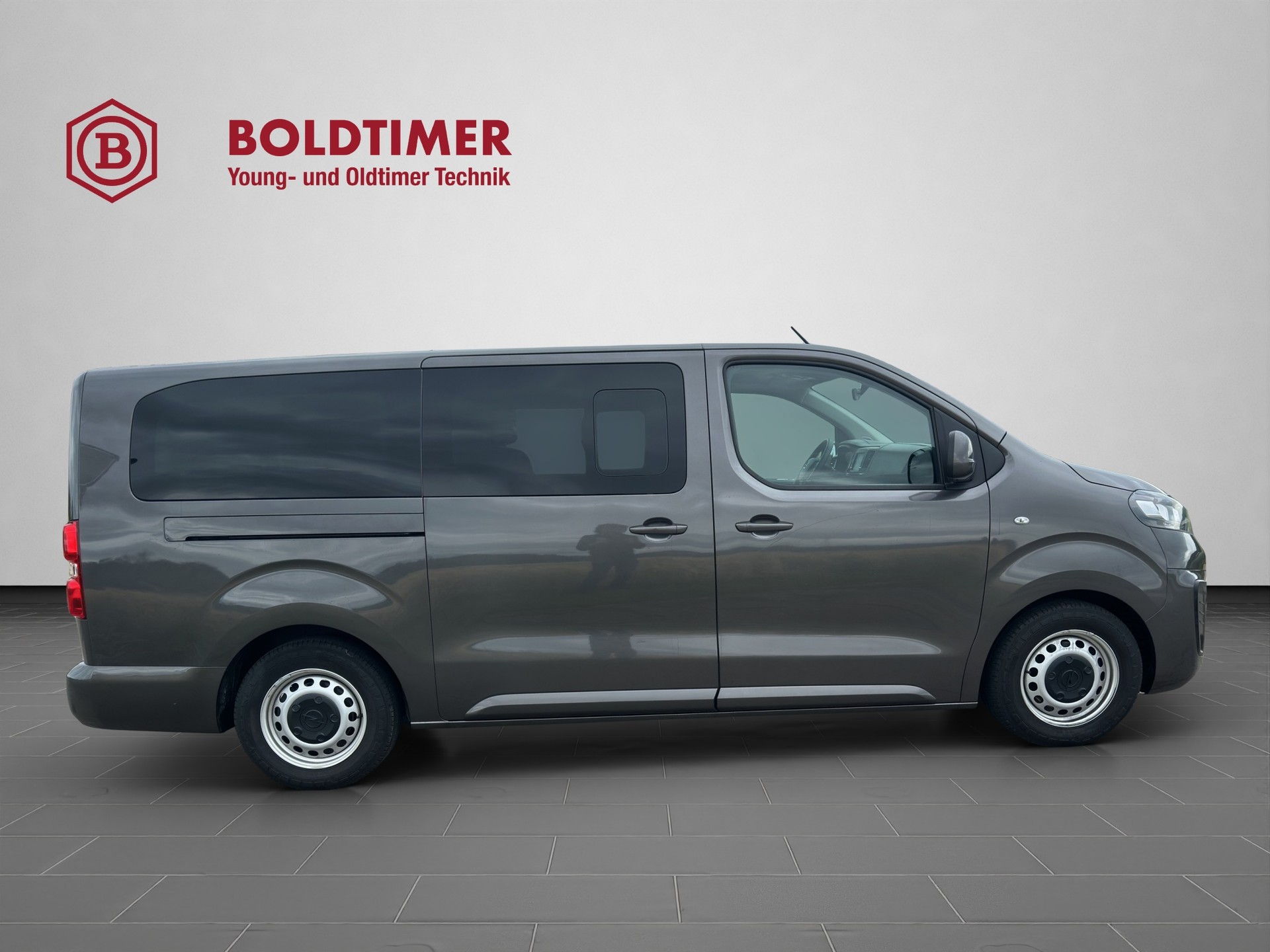 OPEL Vivaro Combi 2.0 CDTI Essentia s/s L-image-6