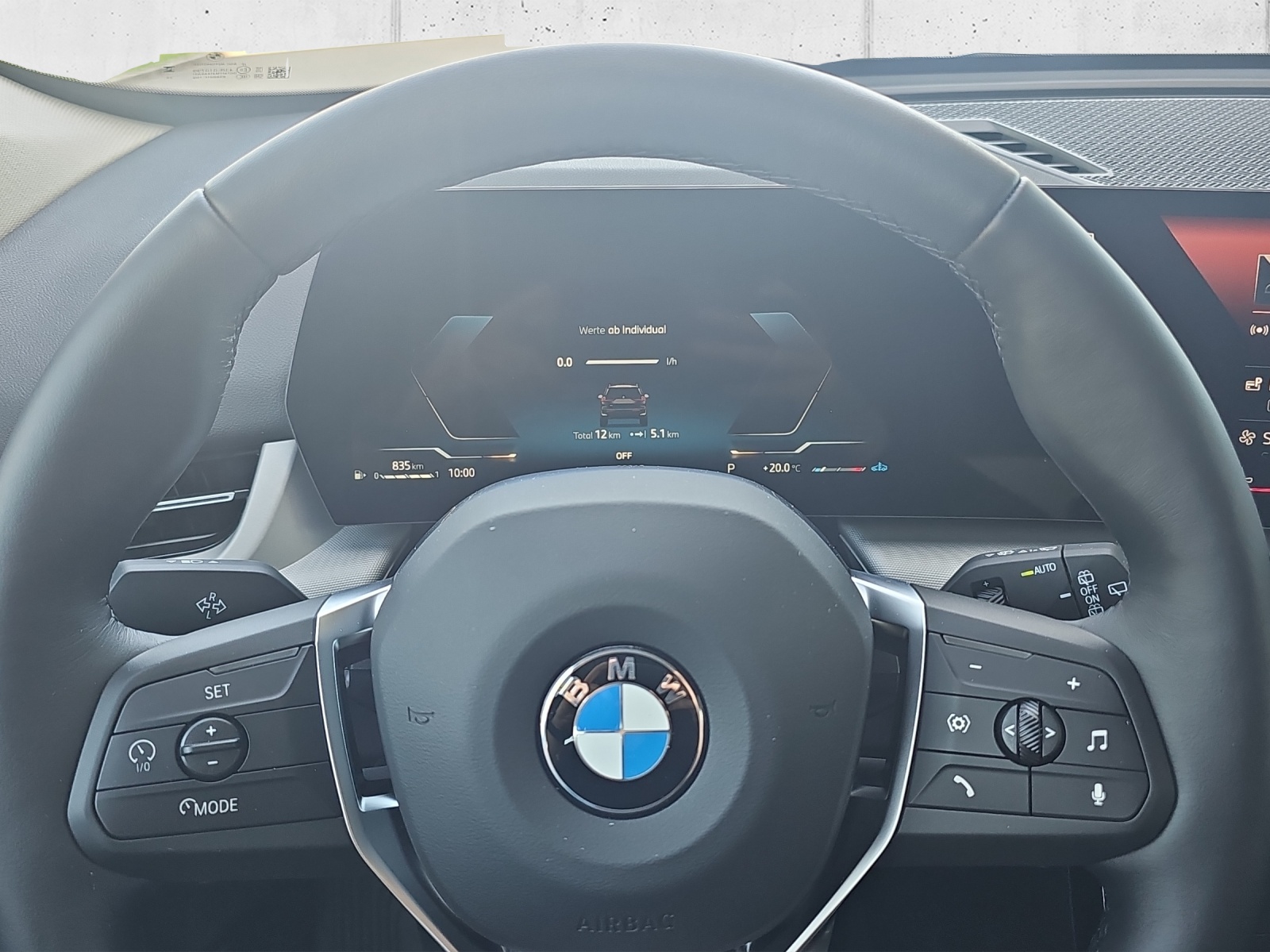 BMW X1 sDrive 18i-image-12