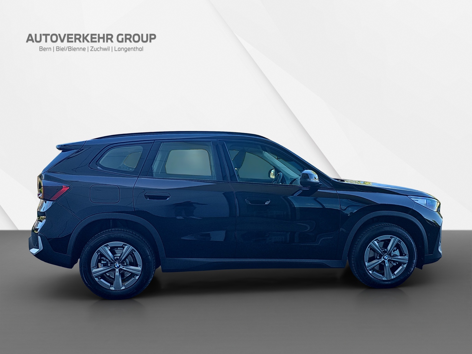 BMW X1 sDrive 18i-image-6