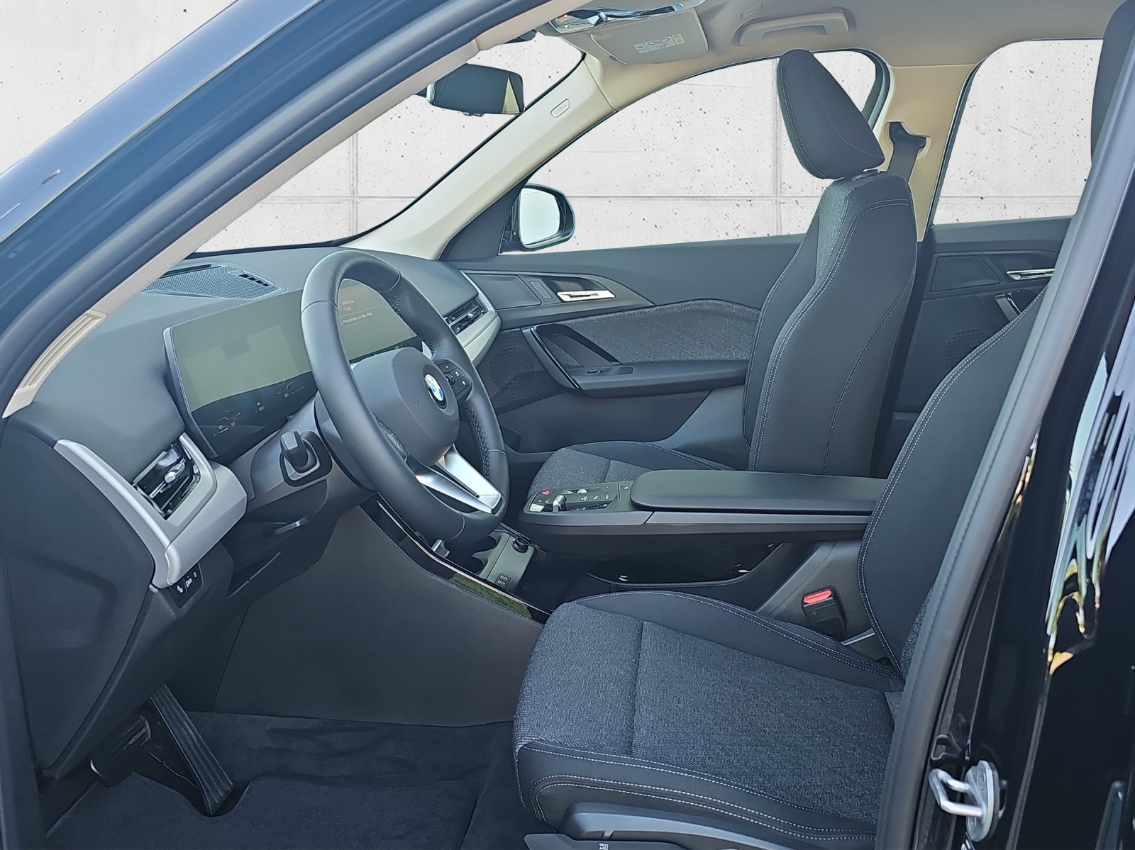 BMW X1 sDrive 18i-image-9