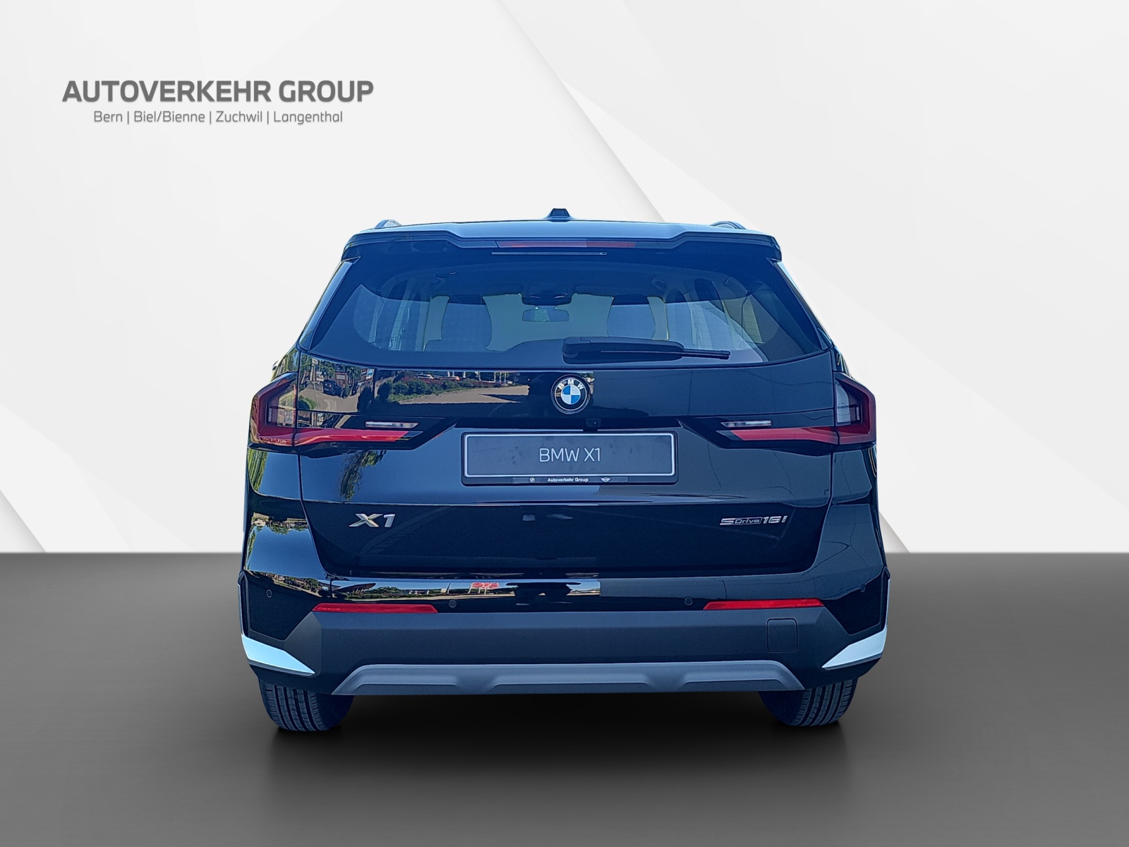 BMW X1 sDrive 18i-image-4