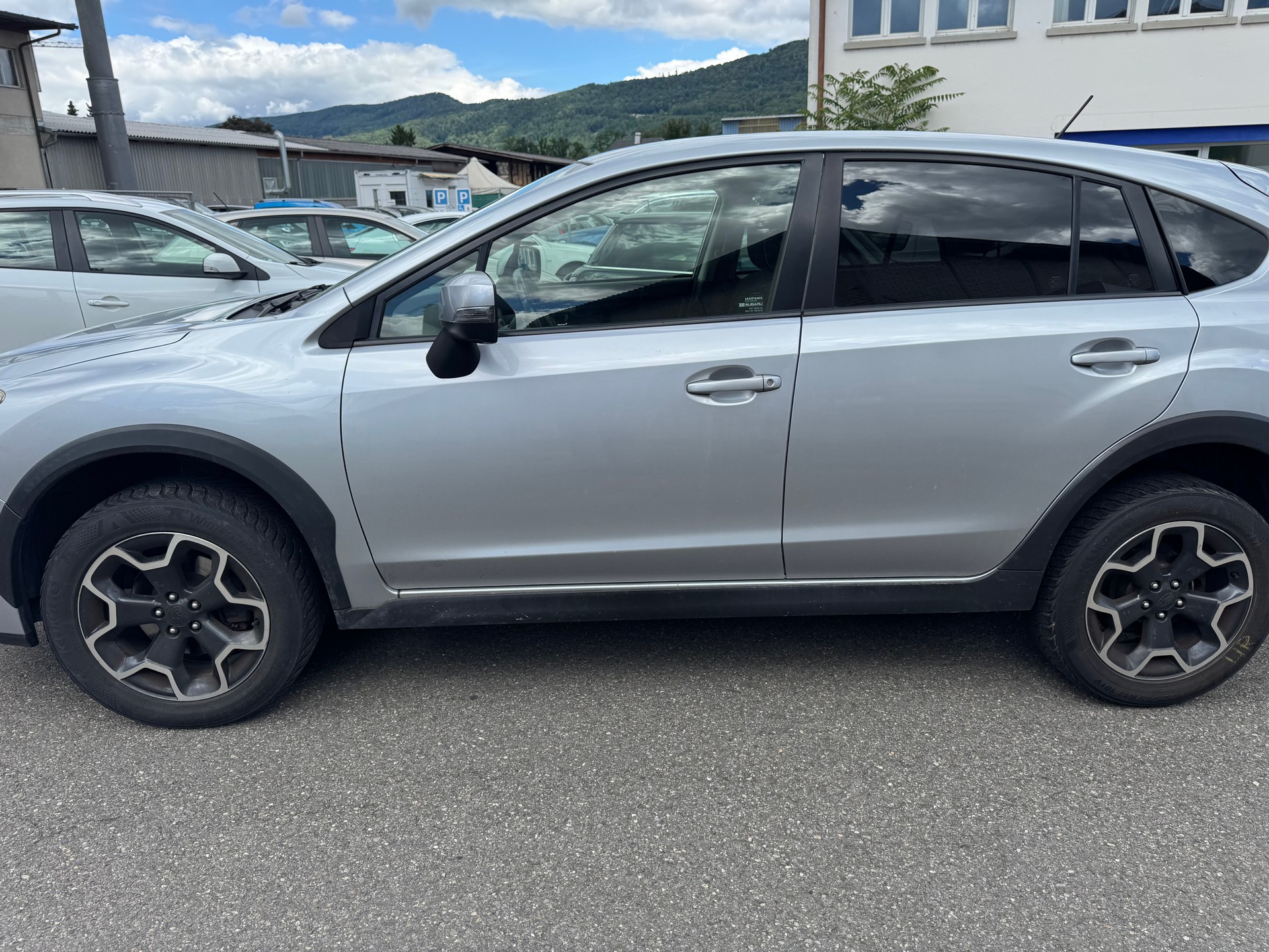 SUBARU XV 2.0D Swiss Two AWD-image-7