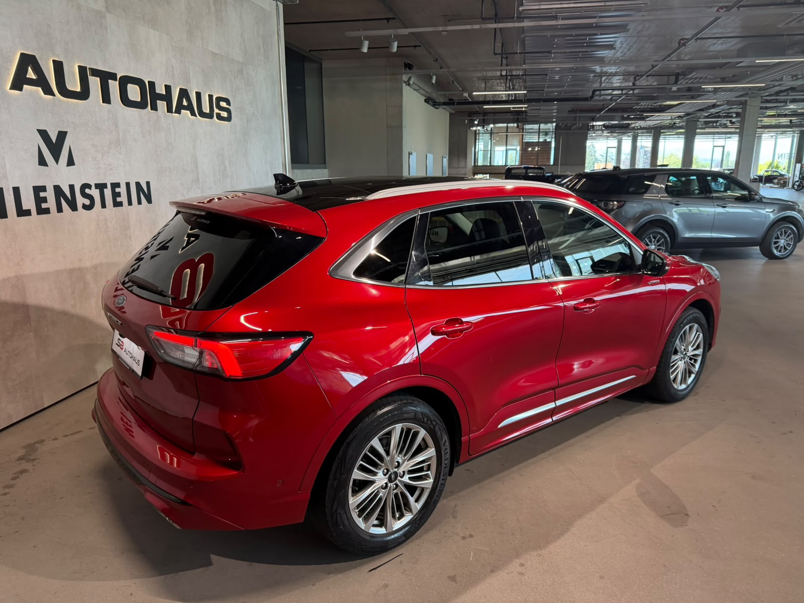 FORD Kuga 2.5 FHEV Vignale 4WD (CH)-image-6