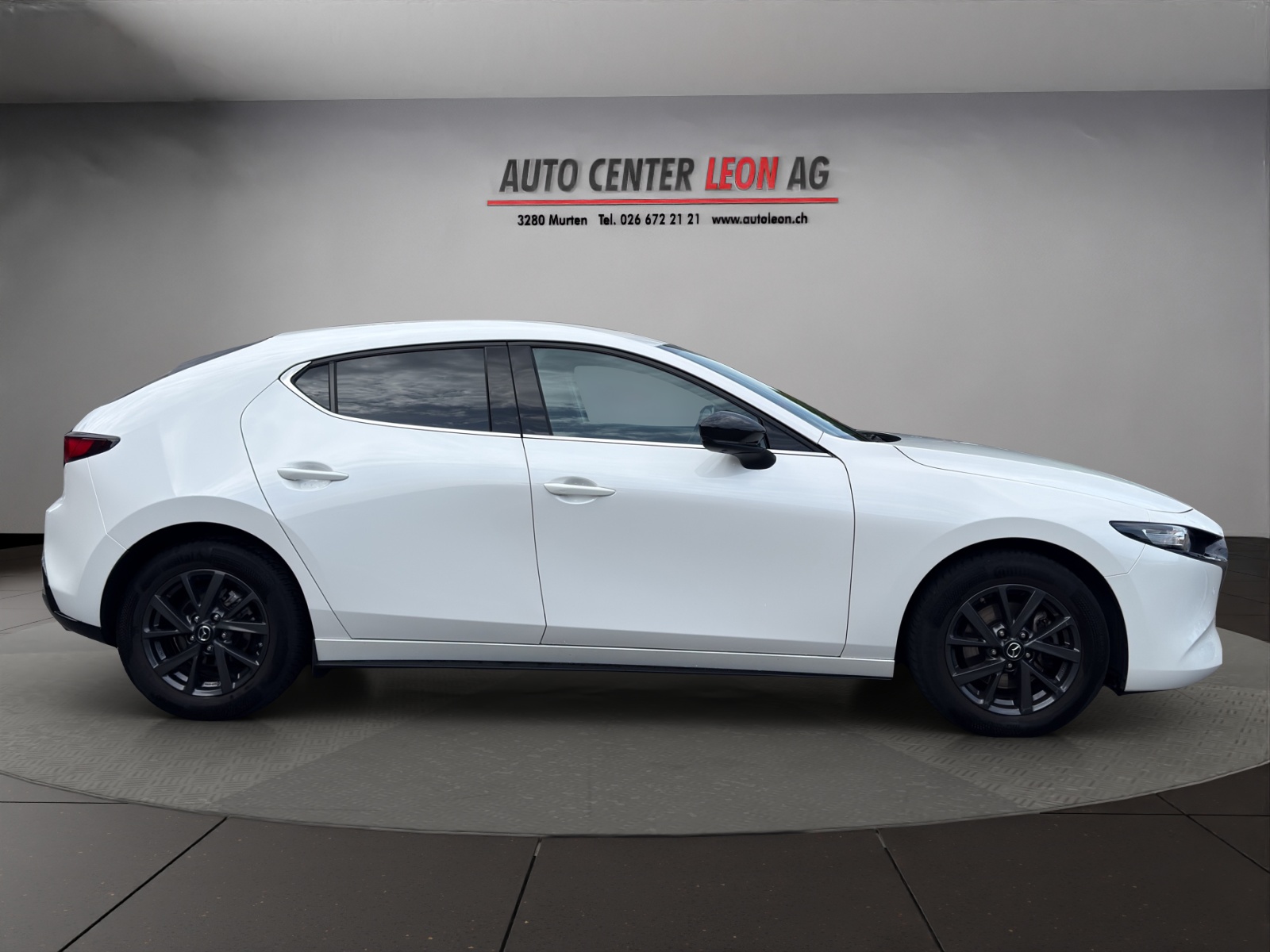 MAZDA 3 Hatchback SKYACTIV-X M Hybrid 186 Homura Automat-image-6