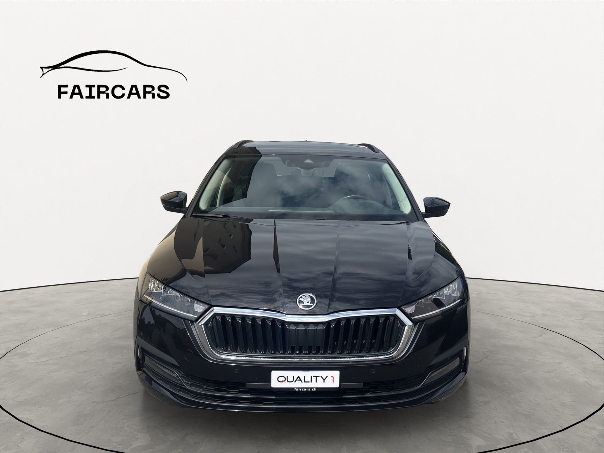 SKODA Octavia Combi 1.0 TSI mHEV DSG Ambition-image-0