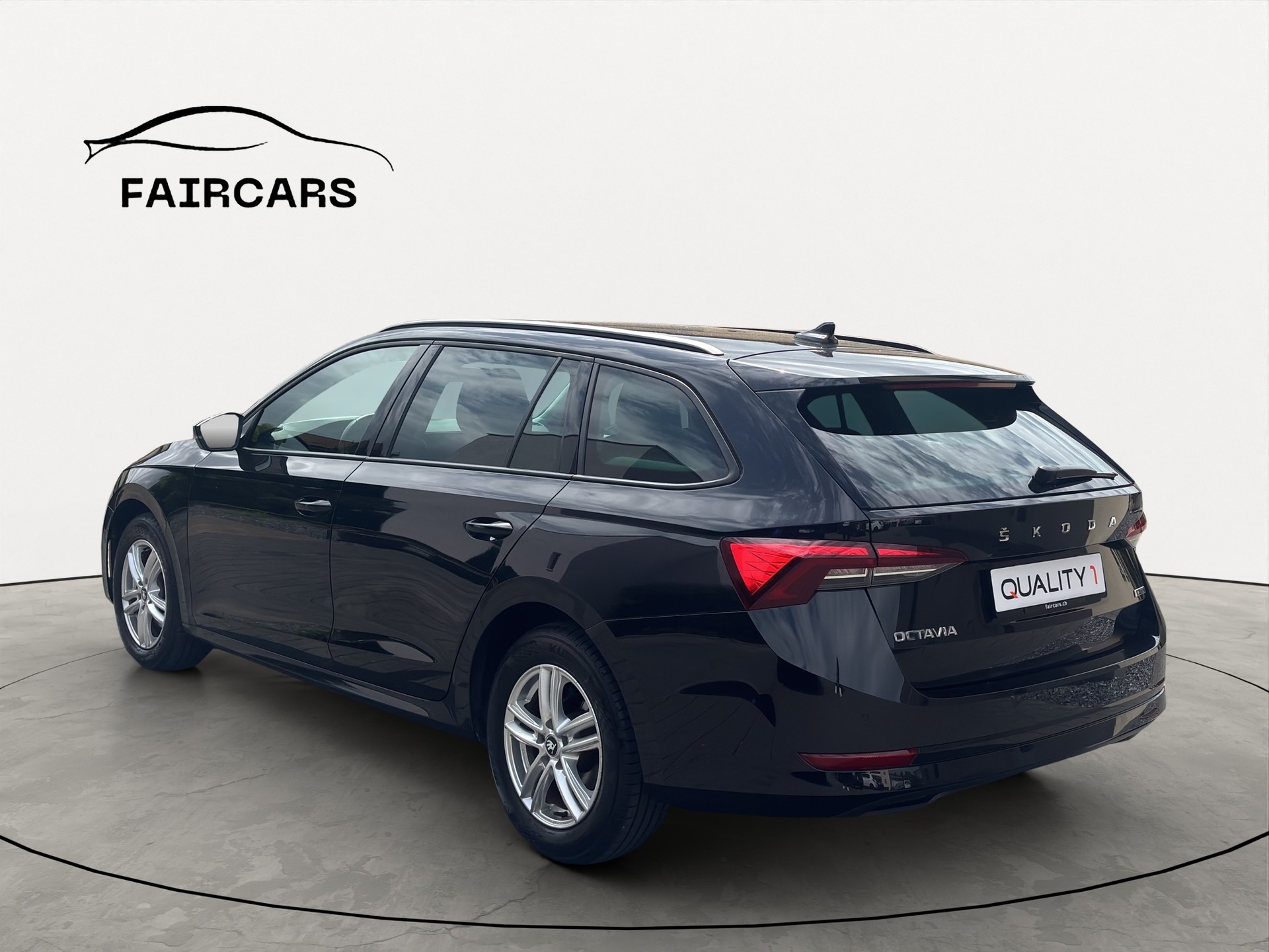 SKODA Octavia Combi 1.0 TSI mHEV DSG Ambition-image-3