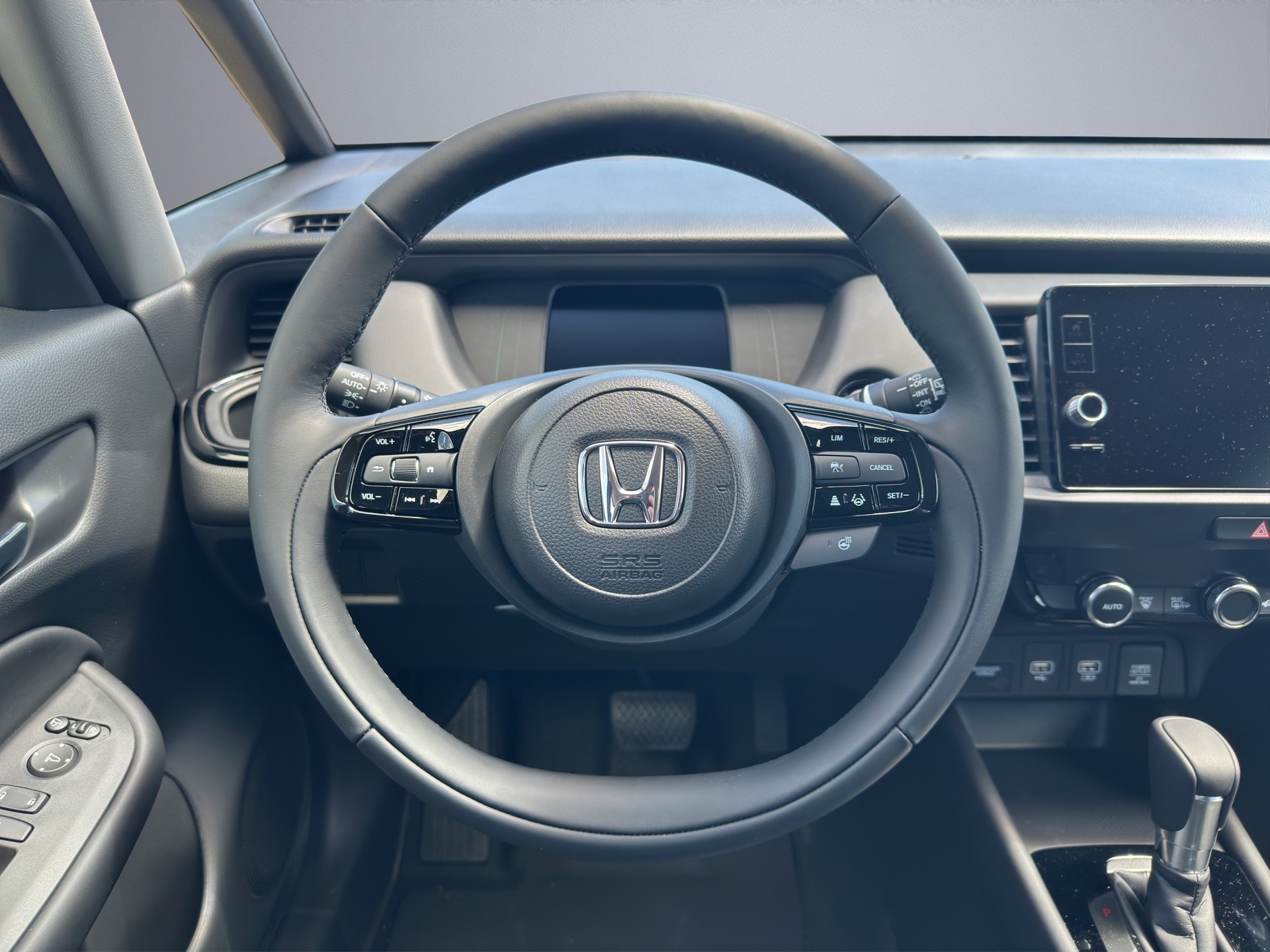 HONDA Jazz 1.5 i-MMD Advance-image-9