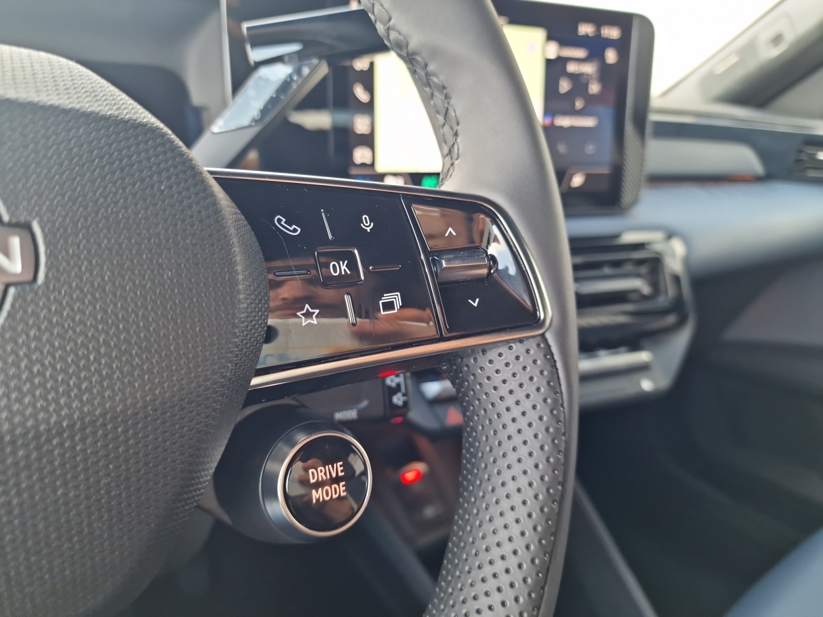 NISSAN Micra 52kWh Evolve Reichweite 416 km-image-15