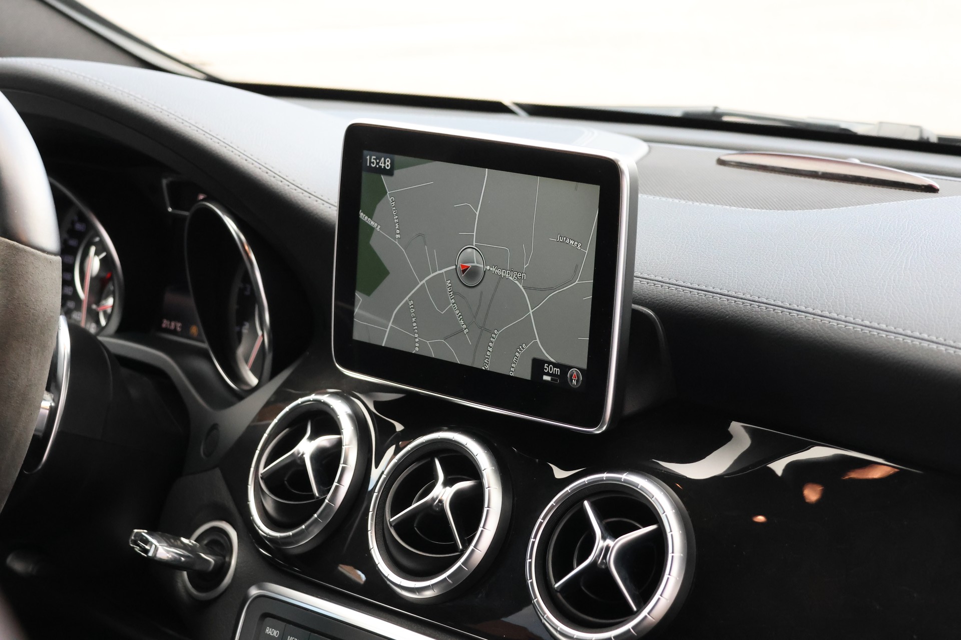 MERCEDES-BENZ CLA 45 AMG 4Matic Speedshift-image-20