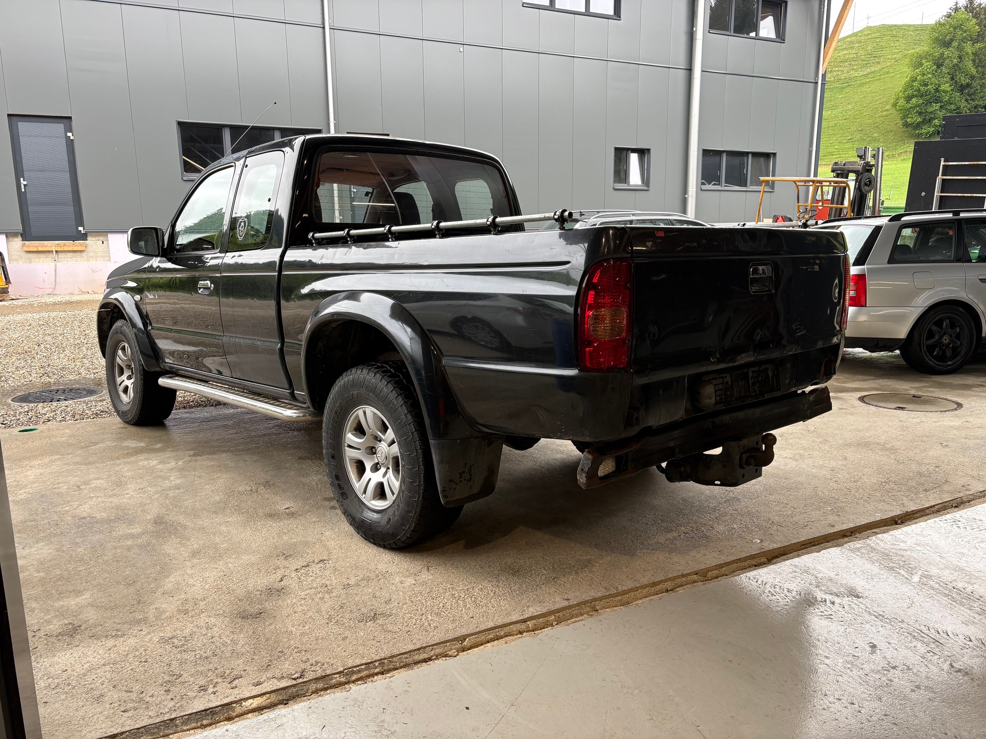 MAZDA B 2500TD 4x4 Strech Cab.Hurricane-image-3