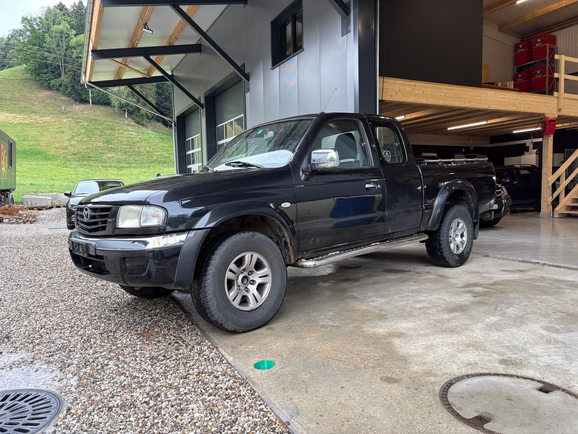 MAZDA B 2500TD 4x4 Strech Cab.Hurricane-image-0