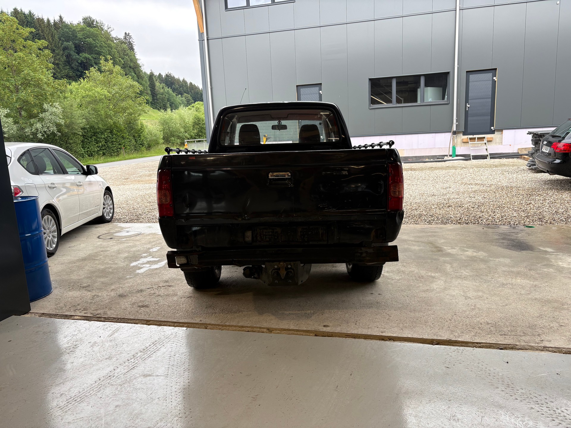 MAZDA B 2500TD 4x4 Strech Cab.Hurricane-image-5