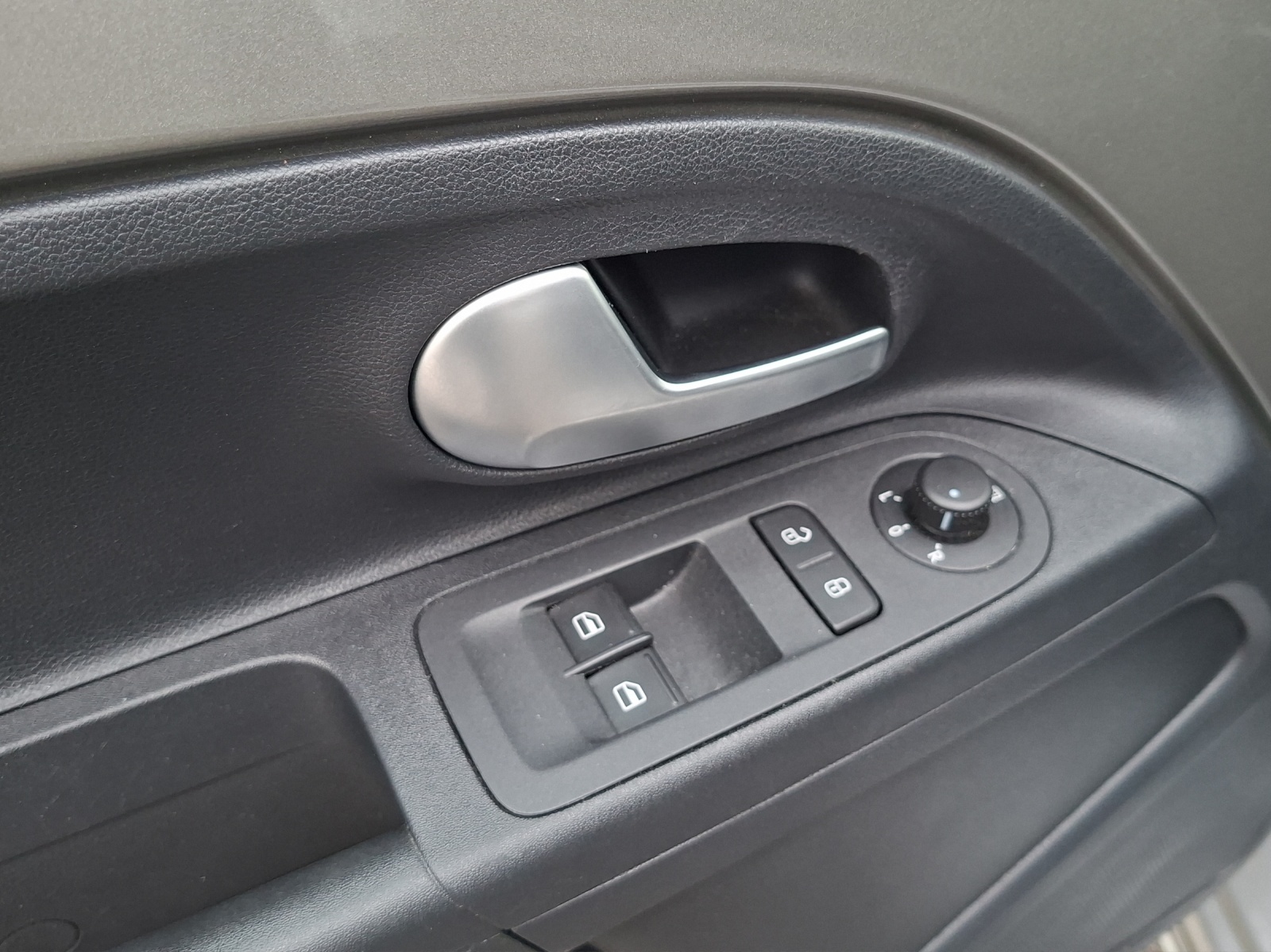VW e-Up-image-11