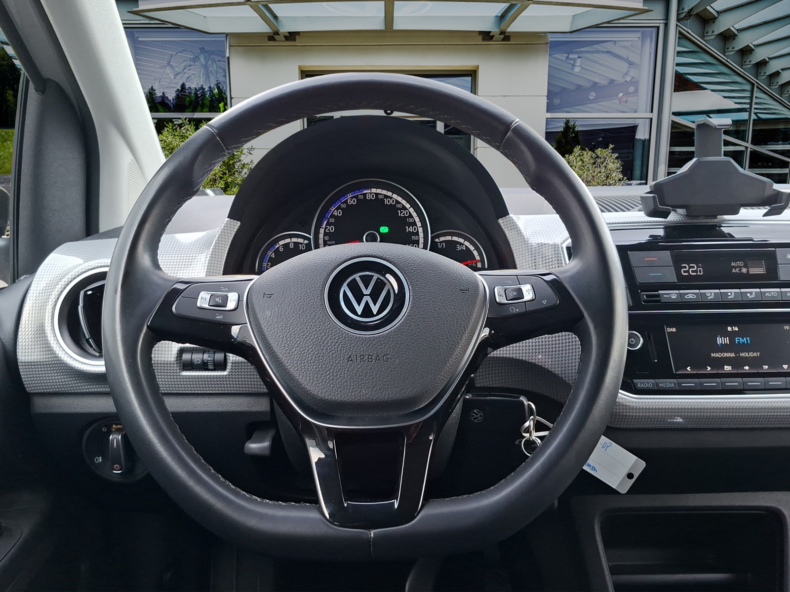 VW e-Up-image-12