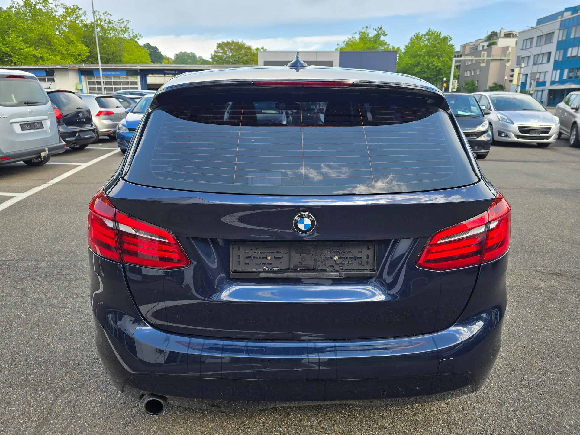 BMW 225xe iPerformance Active Tourer Steptronic-image-3