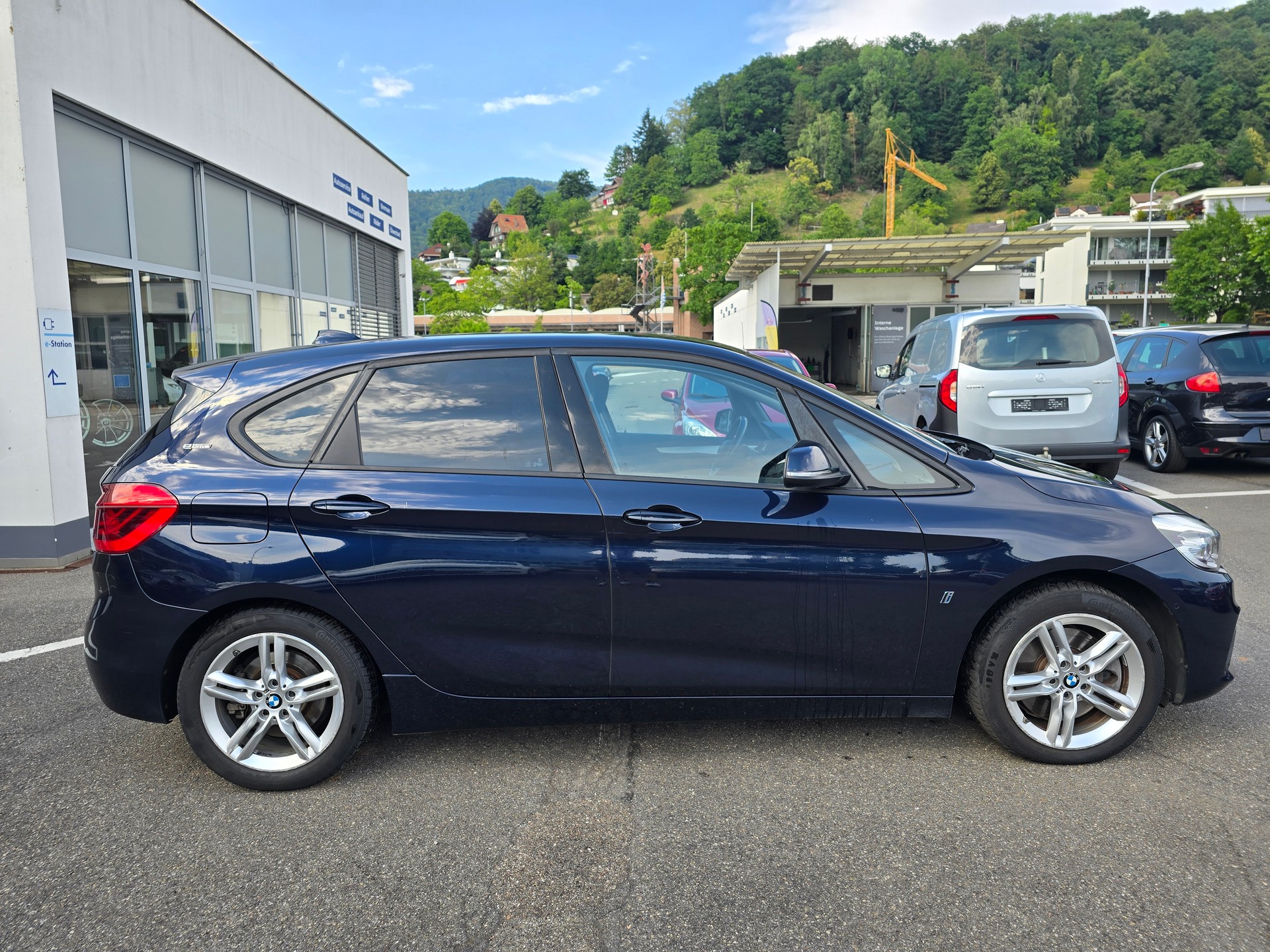 BMW 225xe iPerformance Active Tourer Steptronic-image-6
