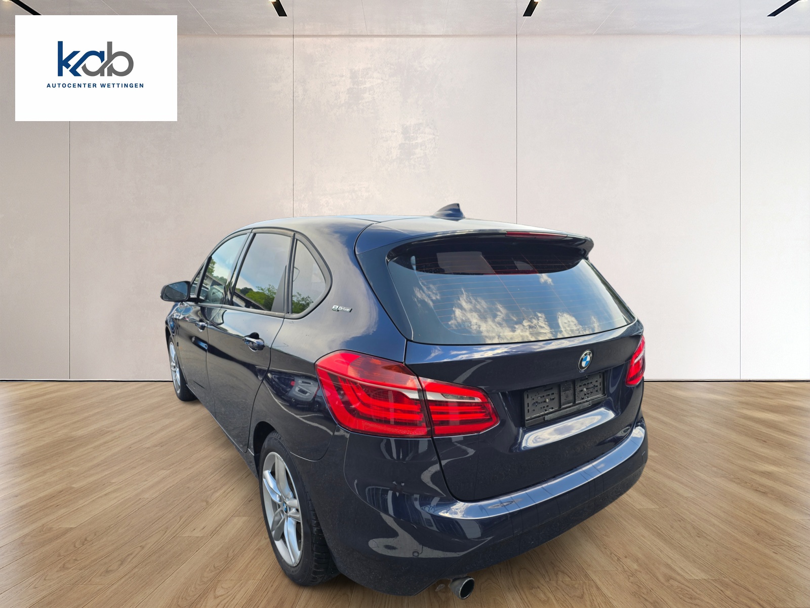 BMW 225xe iPerformance Active Tourer Steptronic-image-4