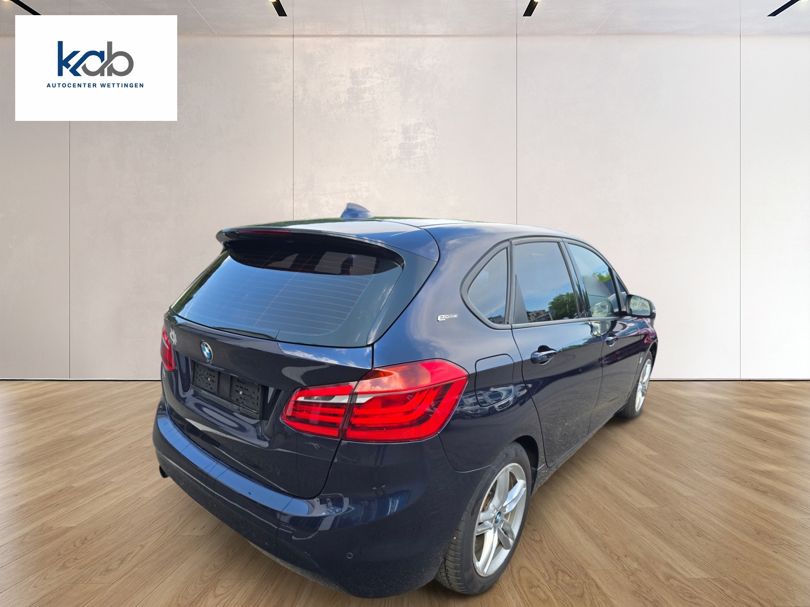 BMW 225xe iPerformance Active Tourer Steptronic-image-6