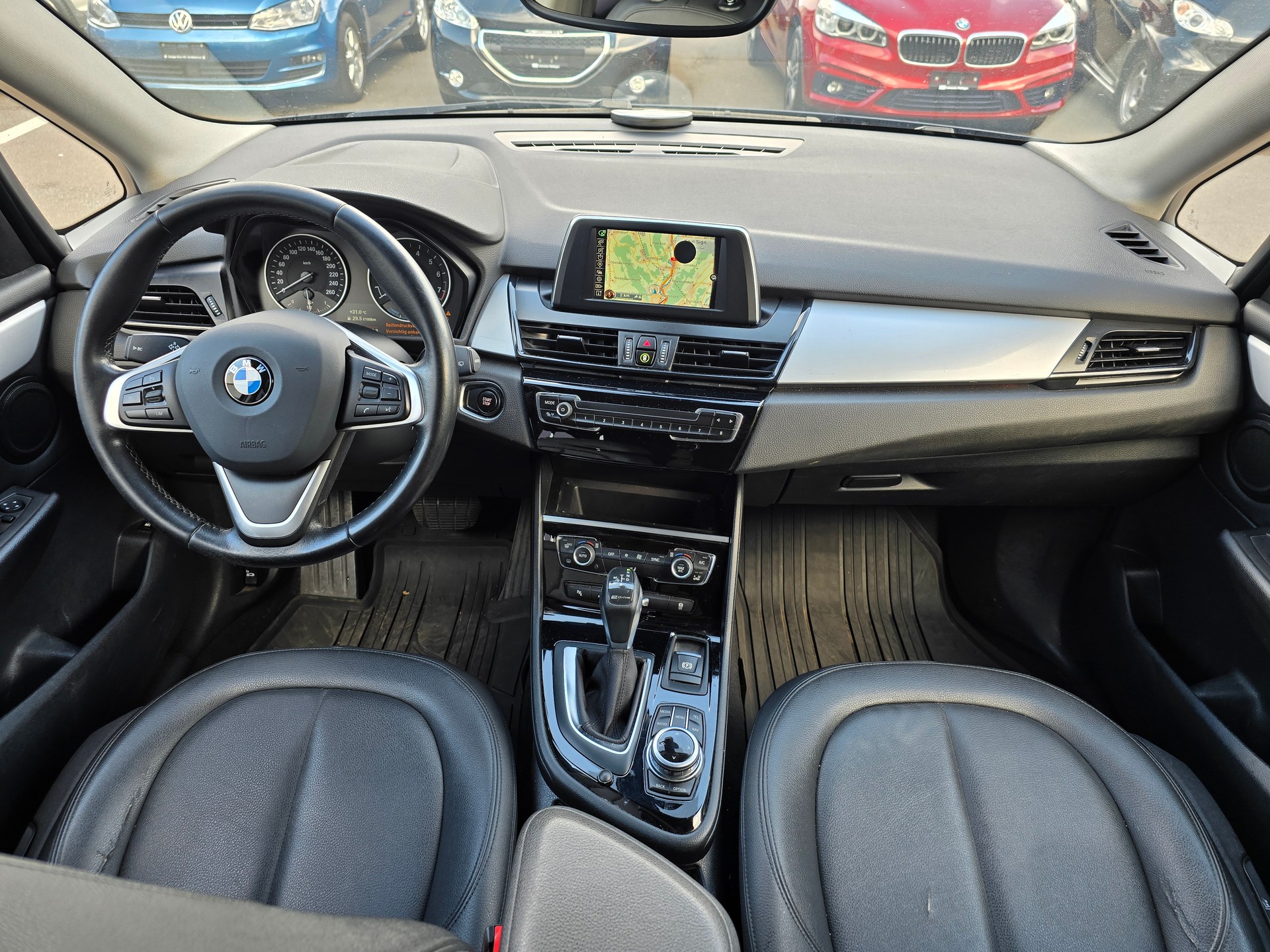BMW 225xe iPerformance Active Tourer Steptronic-image-8