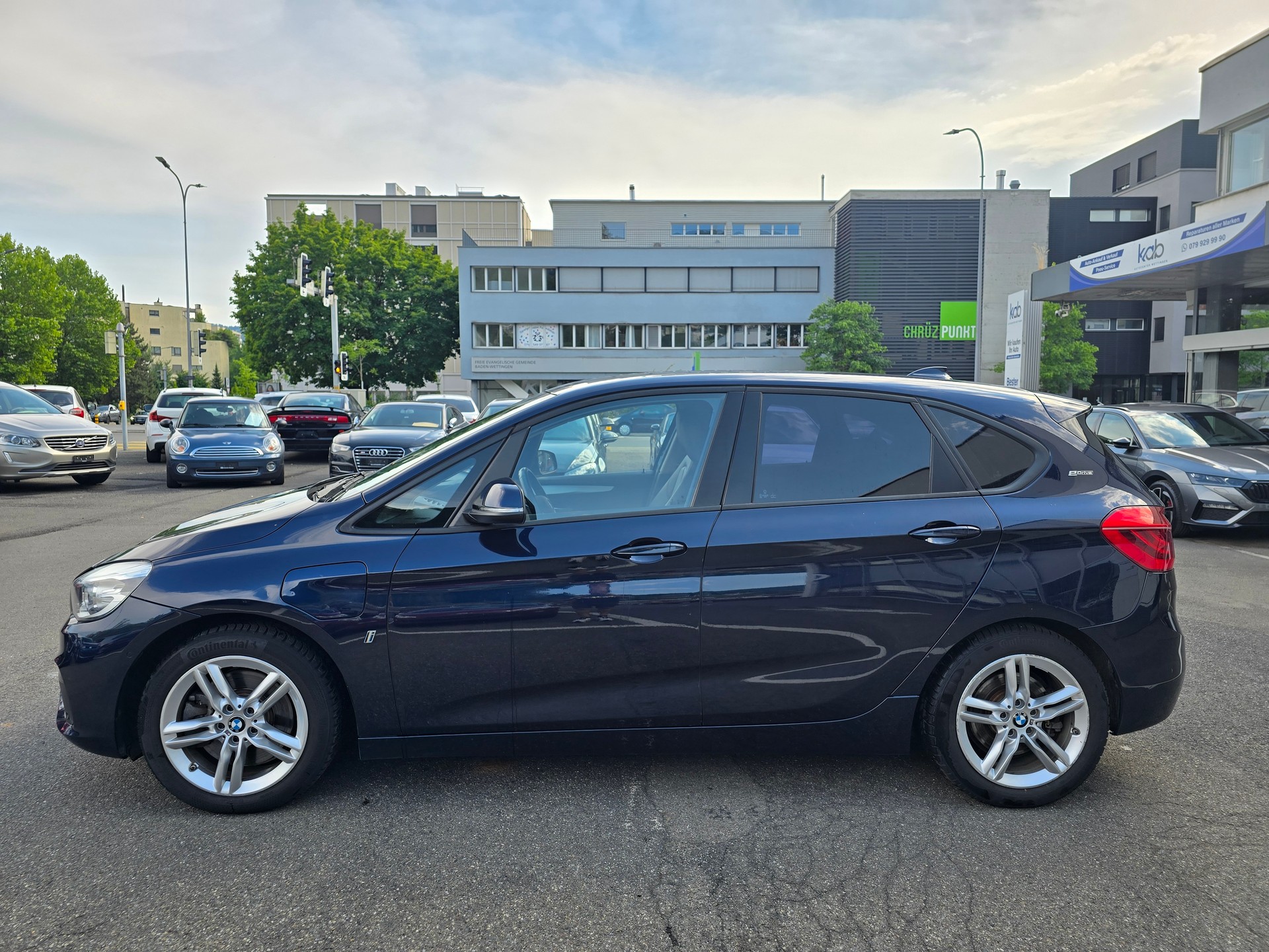 BMW 225xe iPerformance Active Tourer Steptronic-image-7