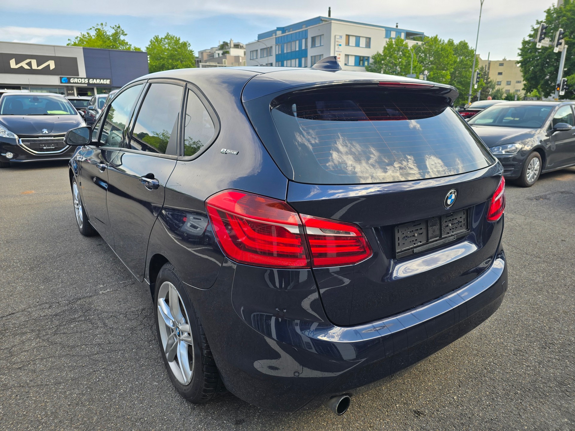 BMW 225xe iPerformance Active Tourer Steptronic-image-4