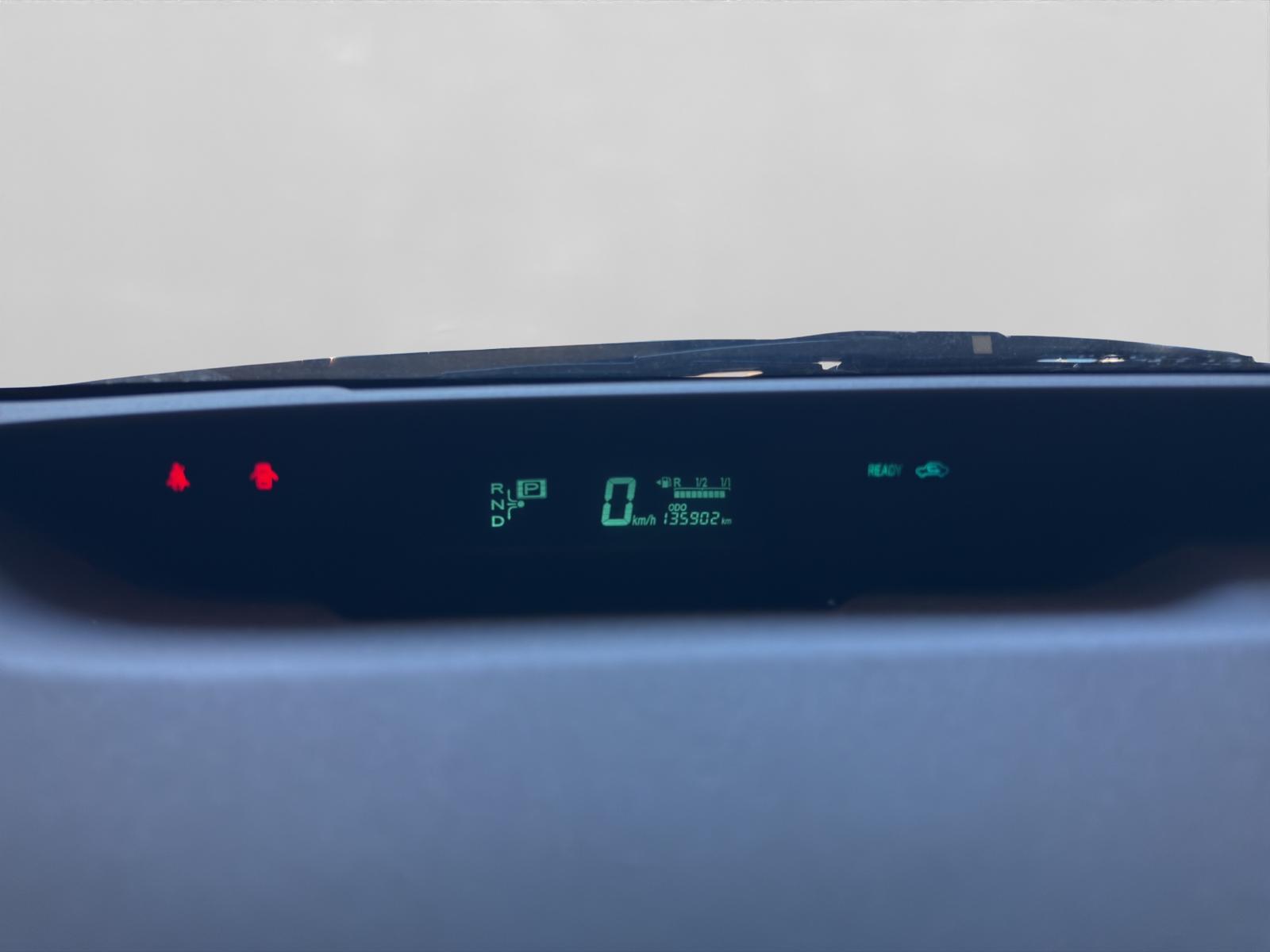 TOYOTA Prius 1.5 16V Hybrid-image-11