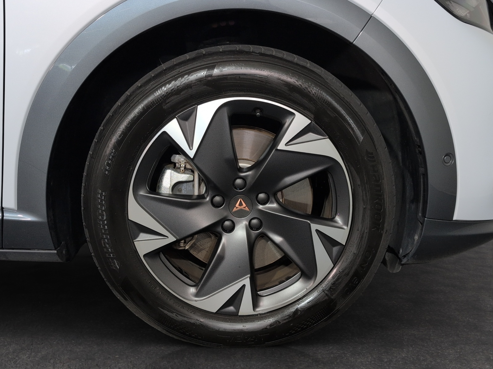 CUPRA Tavascan Type 4 77 kWh Inicio-image-4
