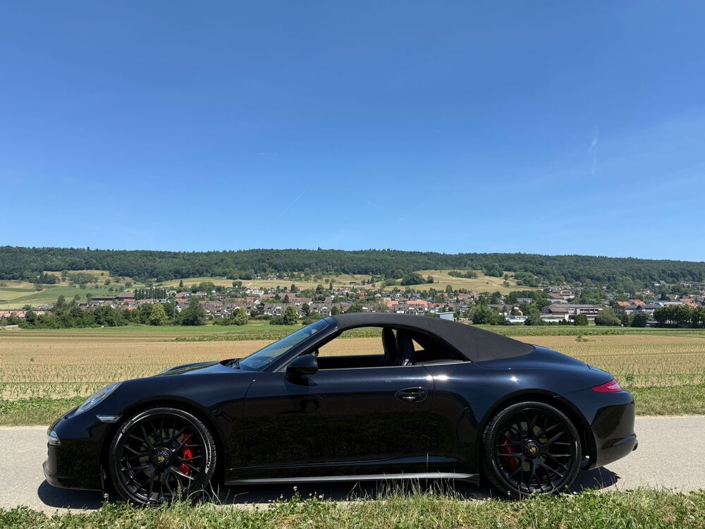 PORSCHE 911 Cabrio Carrera 4 GTS PDK-image-3