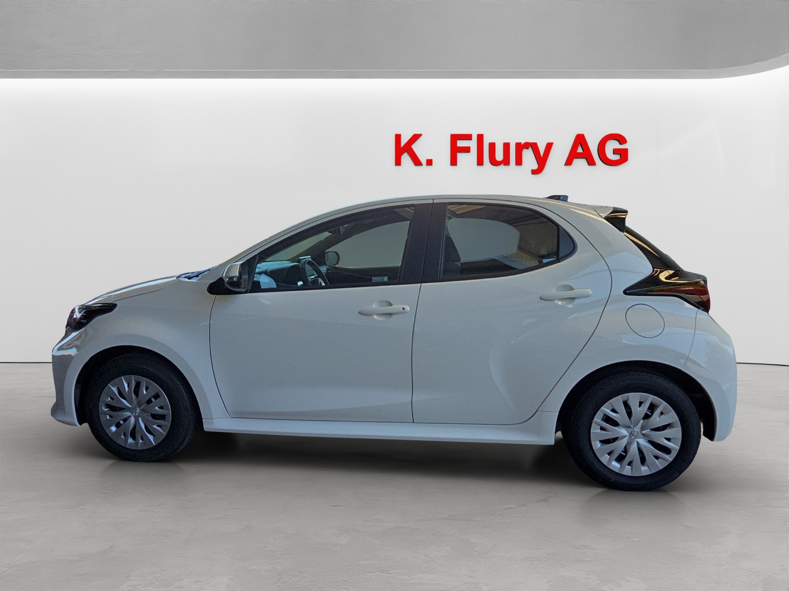 TOYOTA Yaris 1.5 VVT-i HSD Comfort-image-1