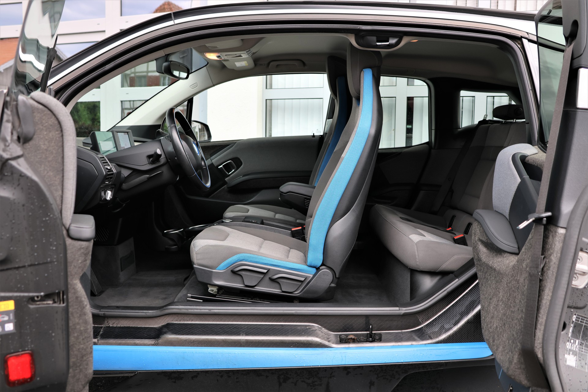 BMW i3 (120Ah) (CH)-image-12