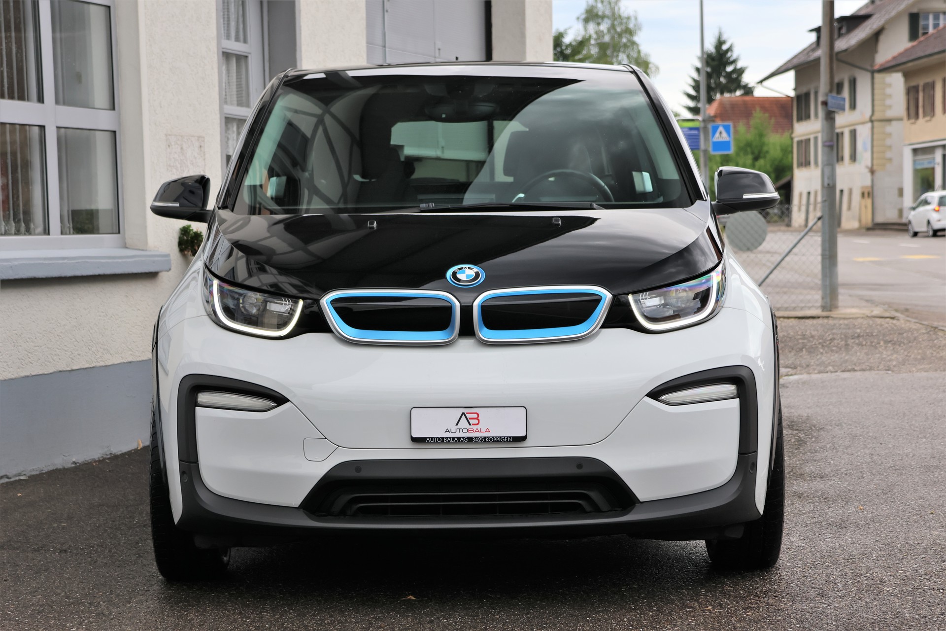 BMW i3 (120Ah) (CH)-showroom-element-1