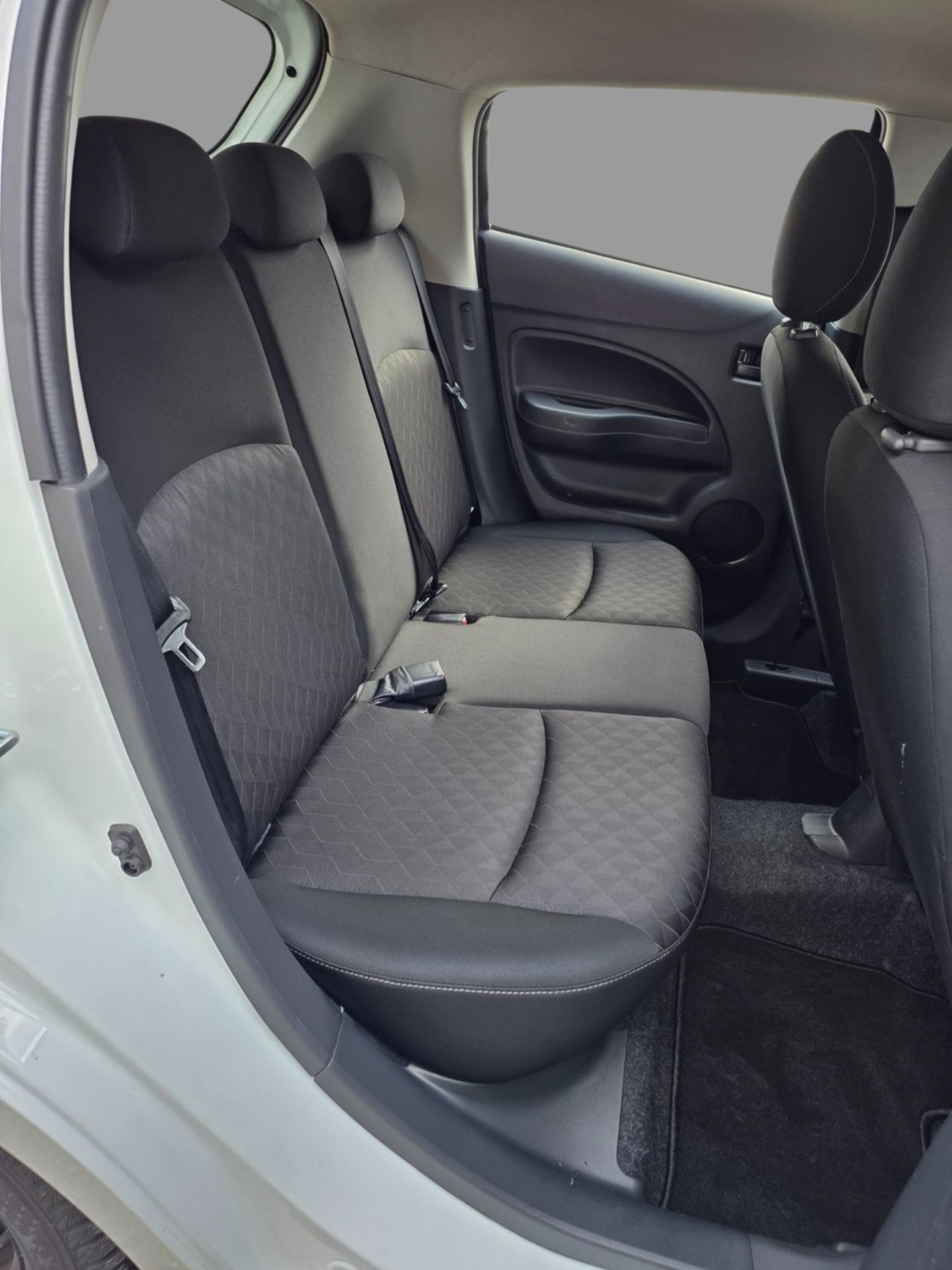 MITSUBISHI Space Star 1.2 CVT Intense+-image-14