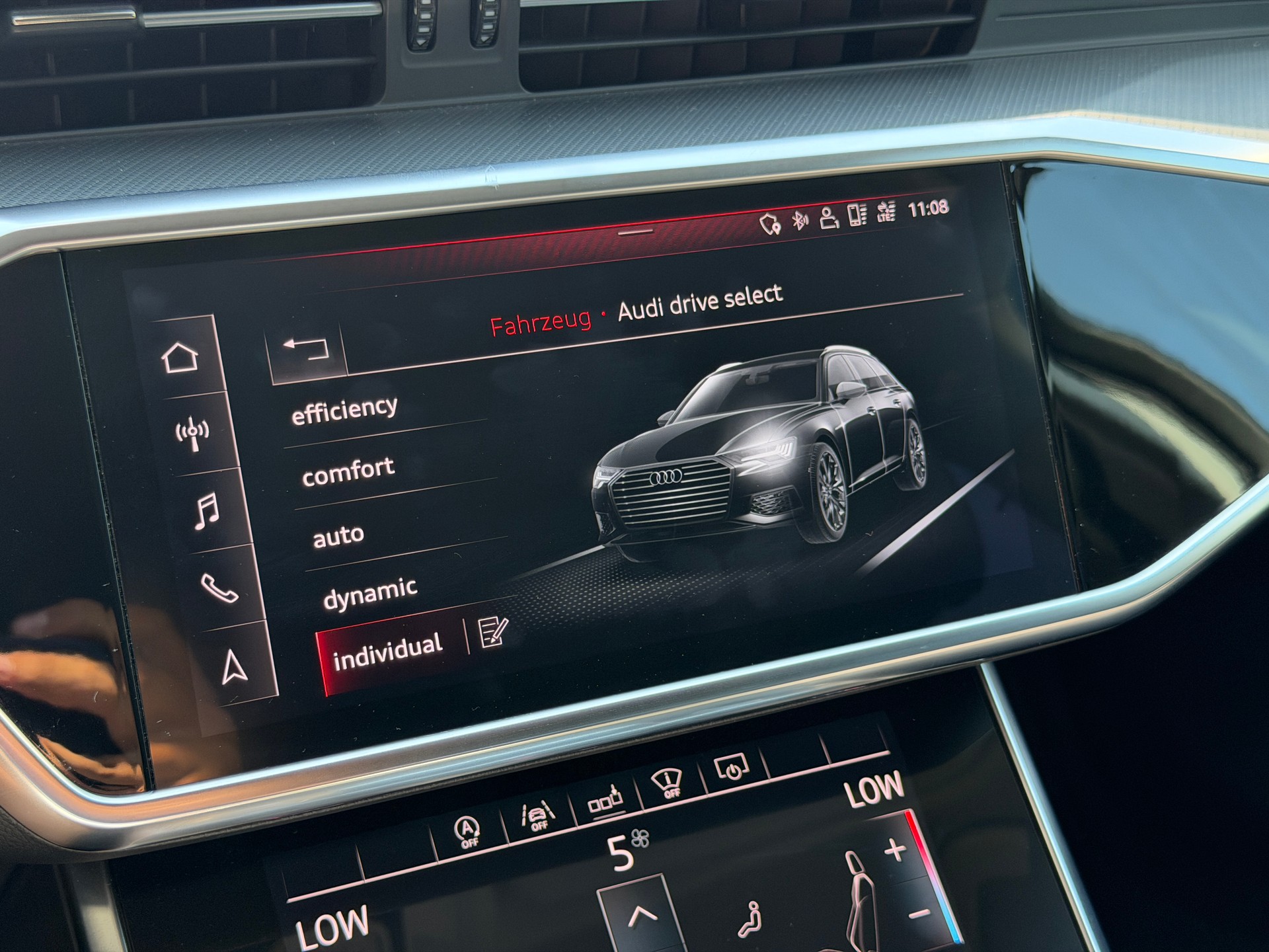 AUDI A6 Avant 40 TDI Design quattro S-tronic-image-20