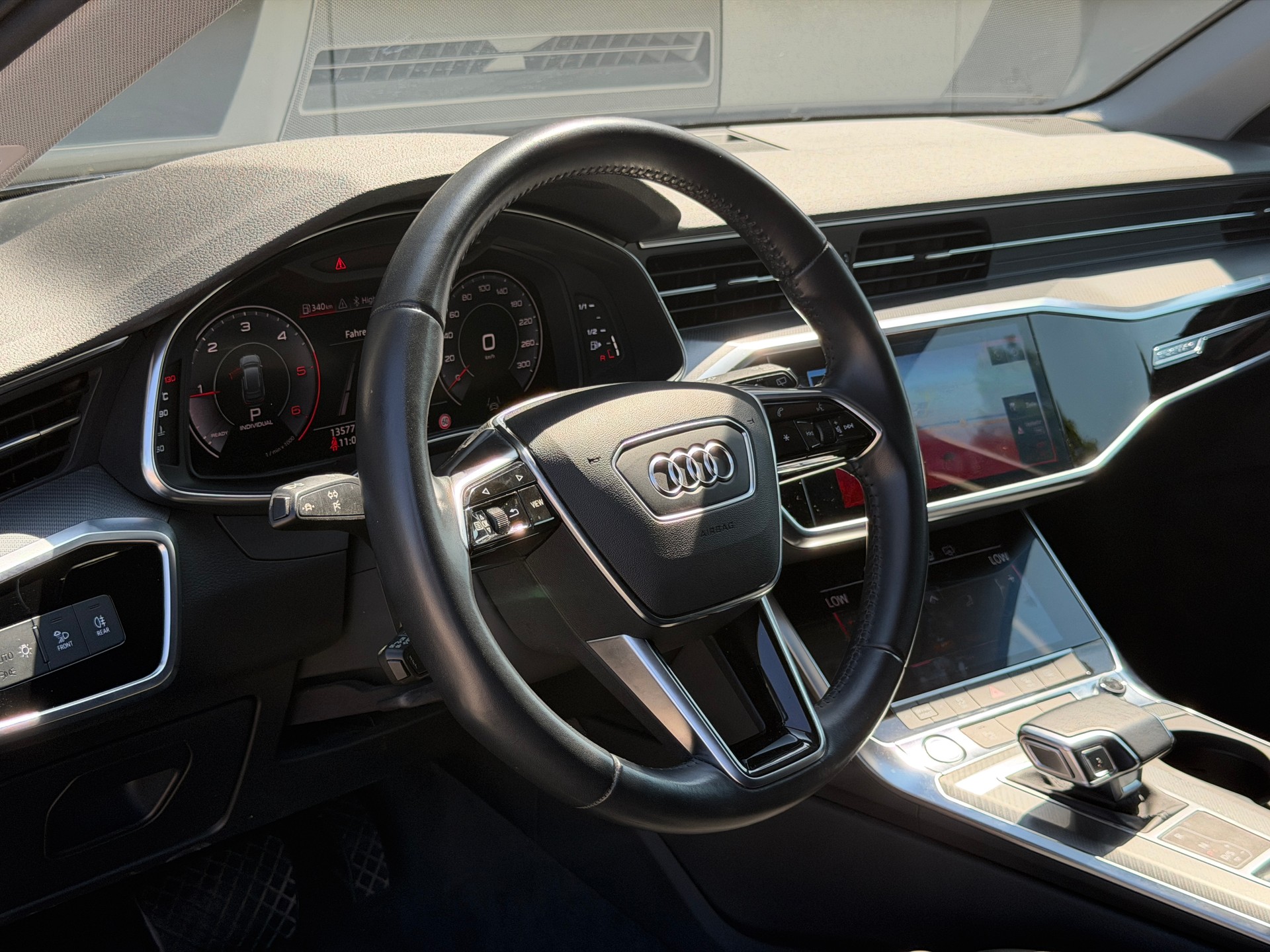 AUDI A6 Avant 40 TDI Design quattro S-tronic-image-9
