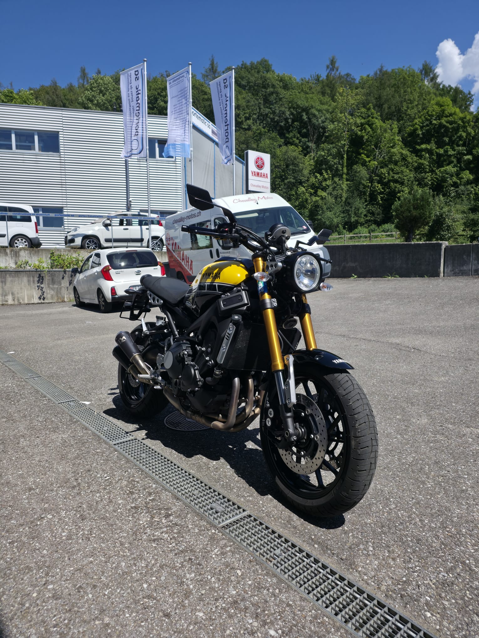 YAMAHA XSR 900 60 Anniversary / DEPOT-VENTE-image-1