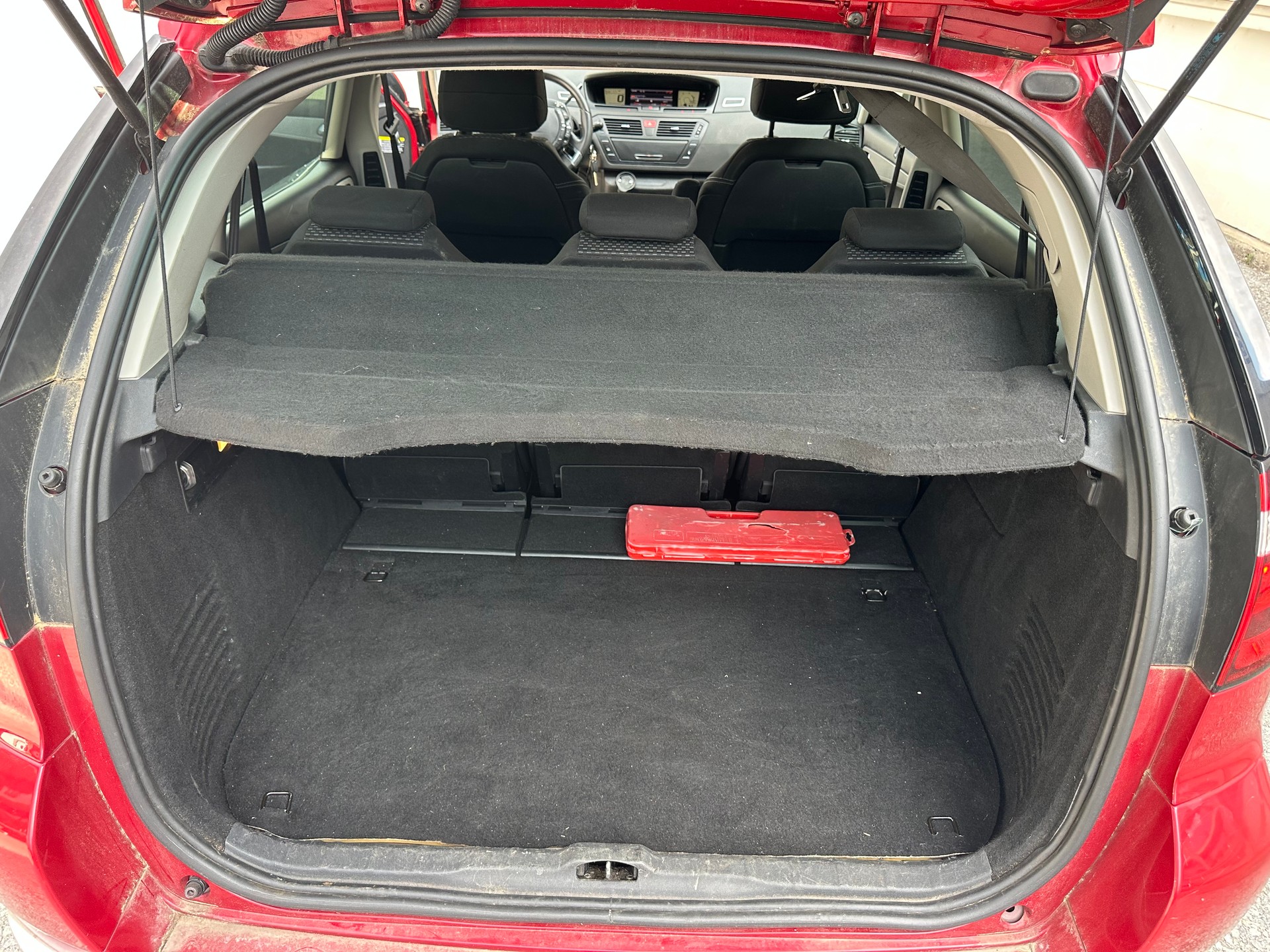 CITROEN C4 Picasso 1.6 HDI 16V Attraction EGS6-image-9